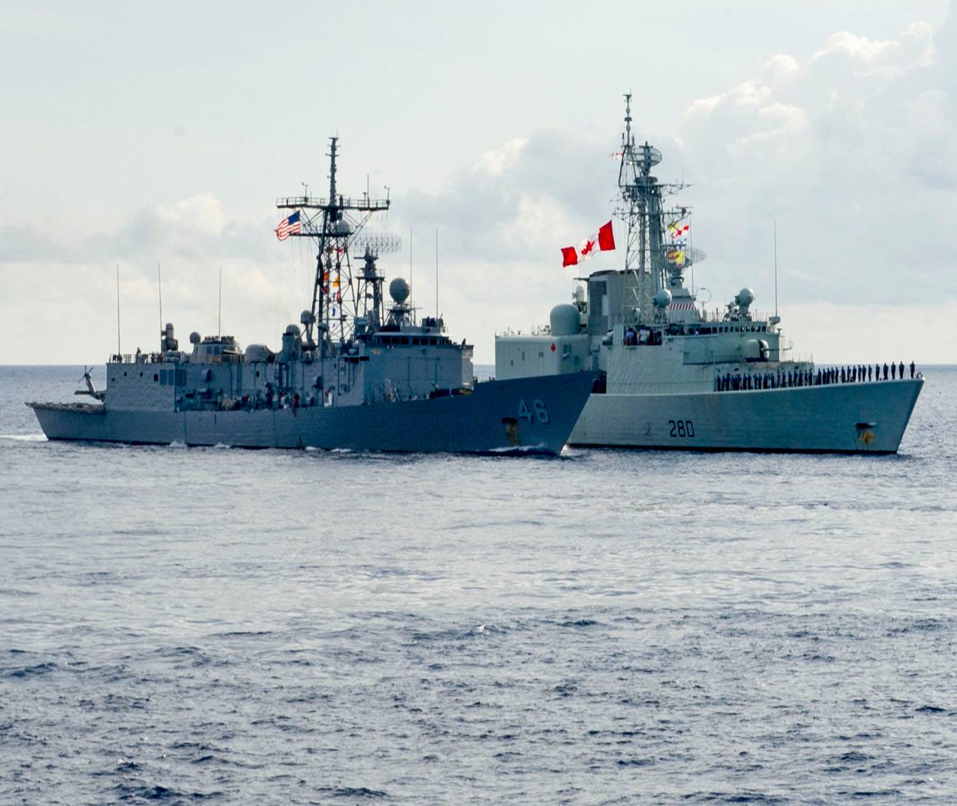 FFG 7 Oliver Hazard Perry Class Missile Frigate