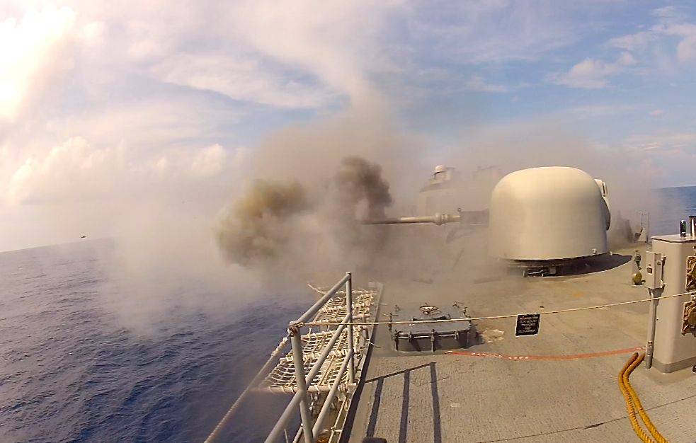 FFG 7 Oliver Hazard Perry Class Missile Frigate