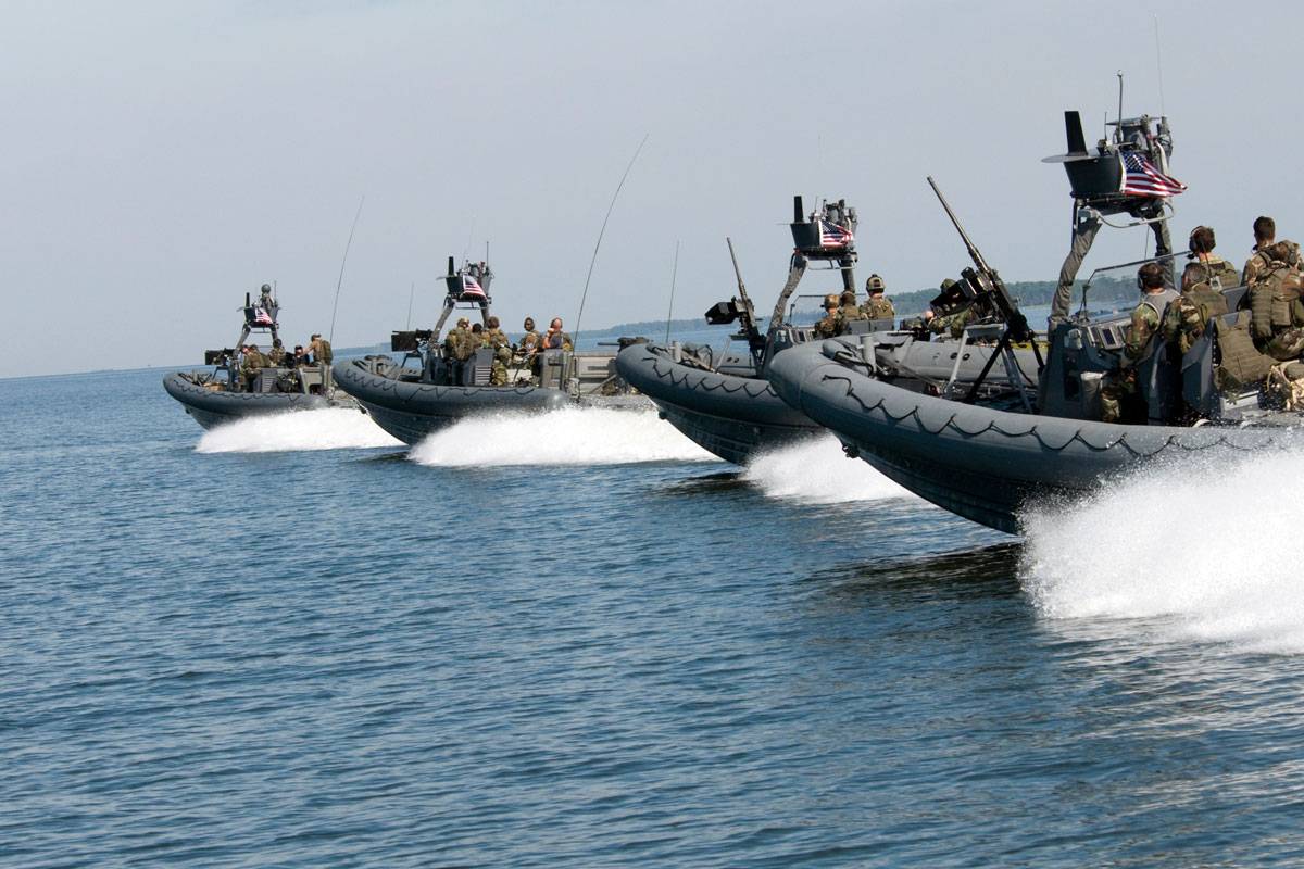 Rigid Hull Inflatable Boat