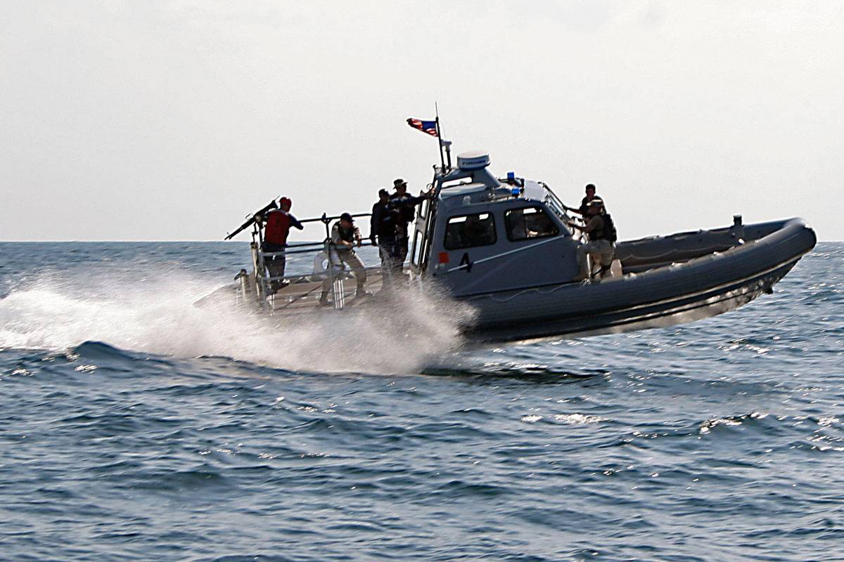Rigid Hull Inflatable Boat