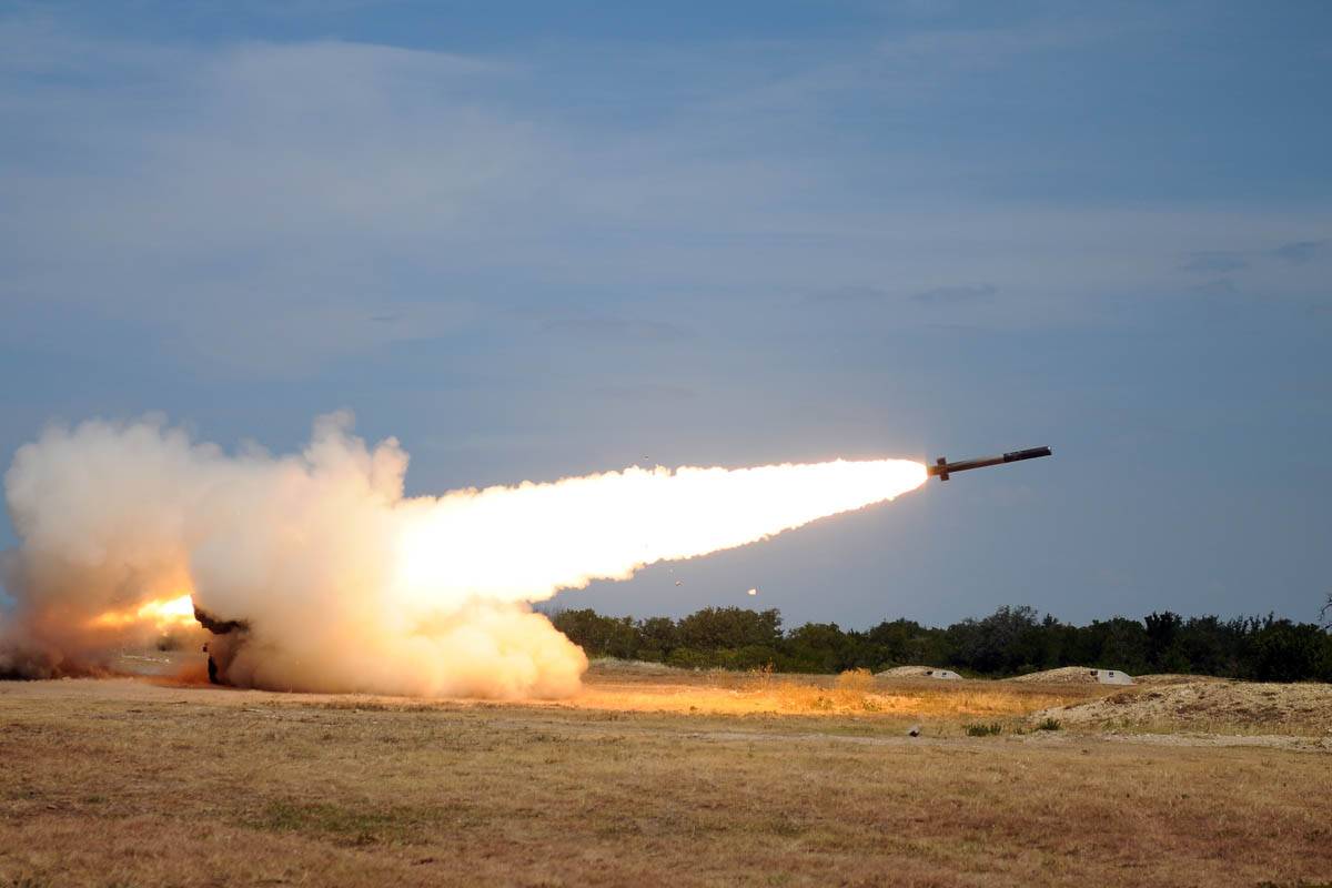 M142 HIMARS