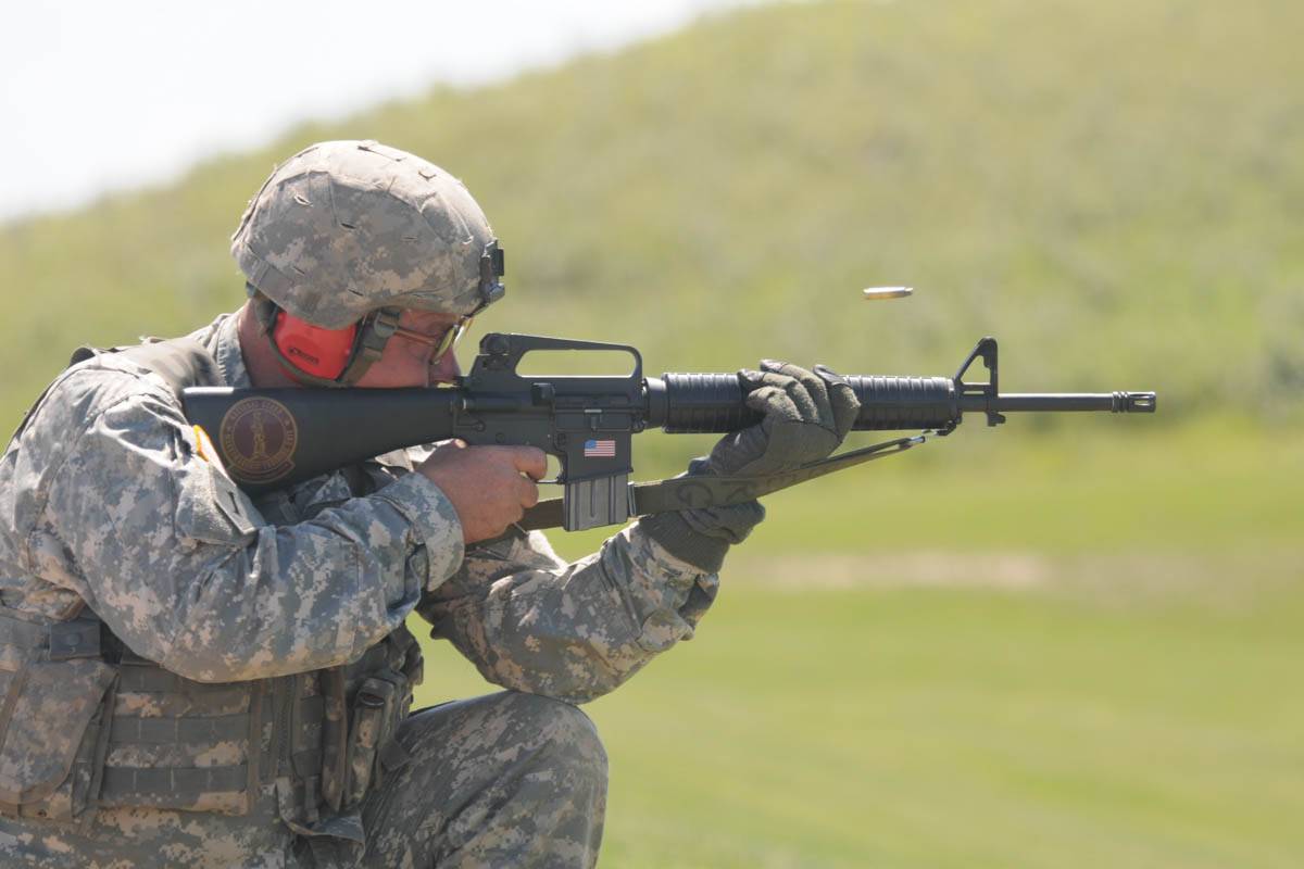 M16A2 5.56 Rifle