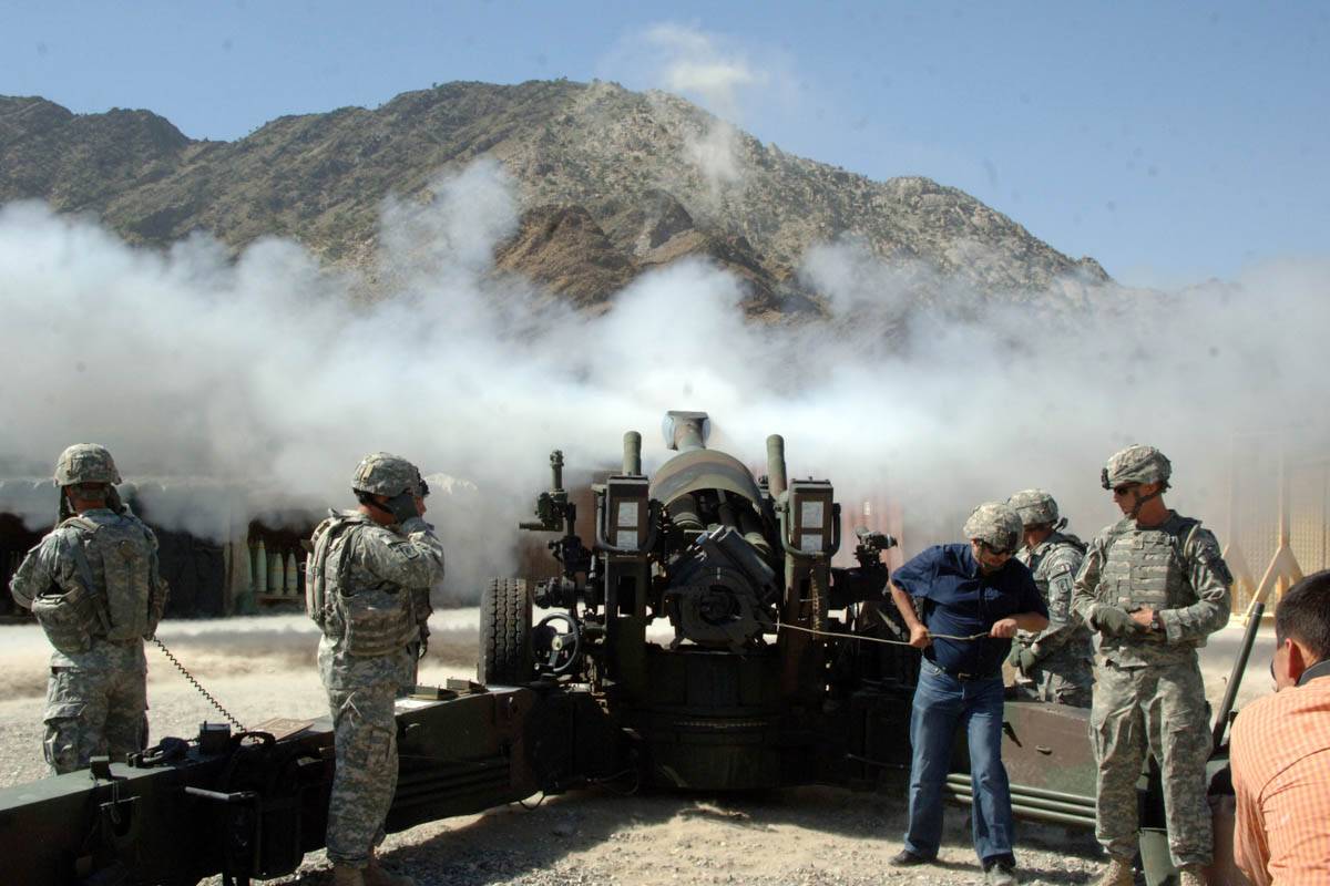 M198 Howitzer