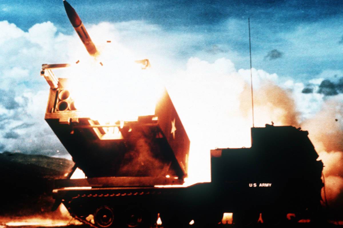 M270 Multiple Launch Rocket System