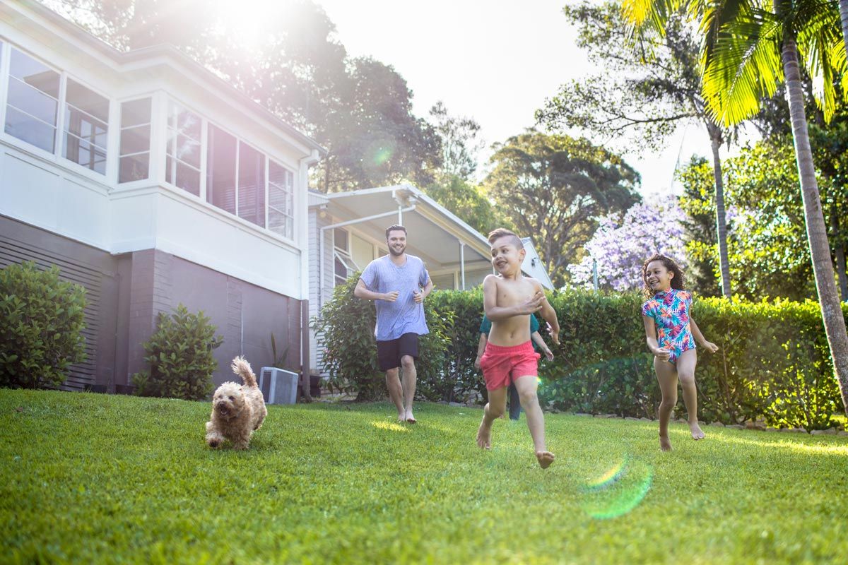 5 Reasons to Live Off Base