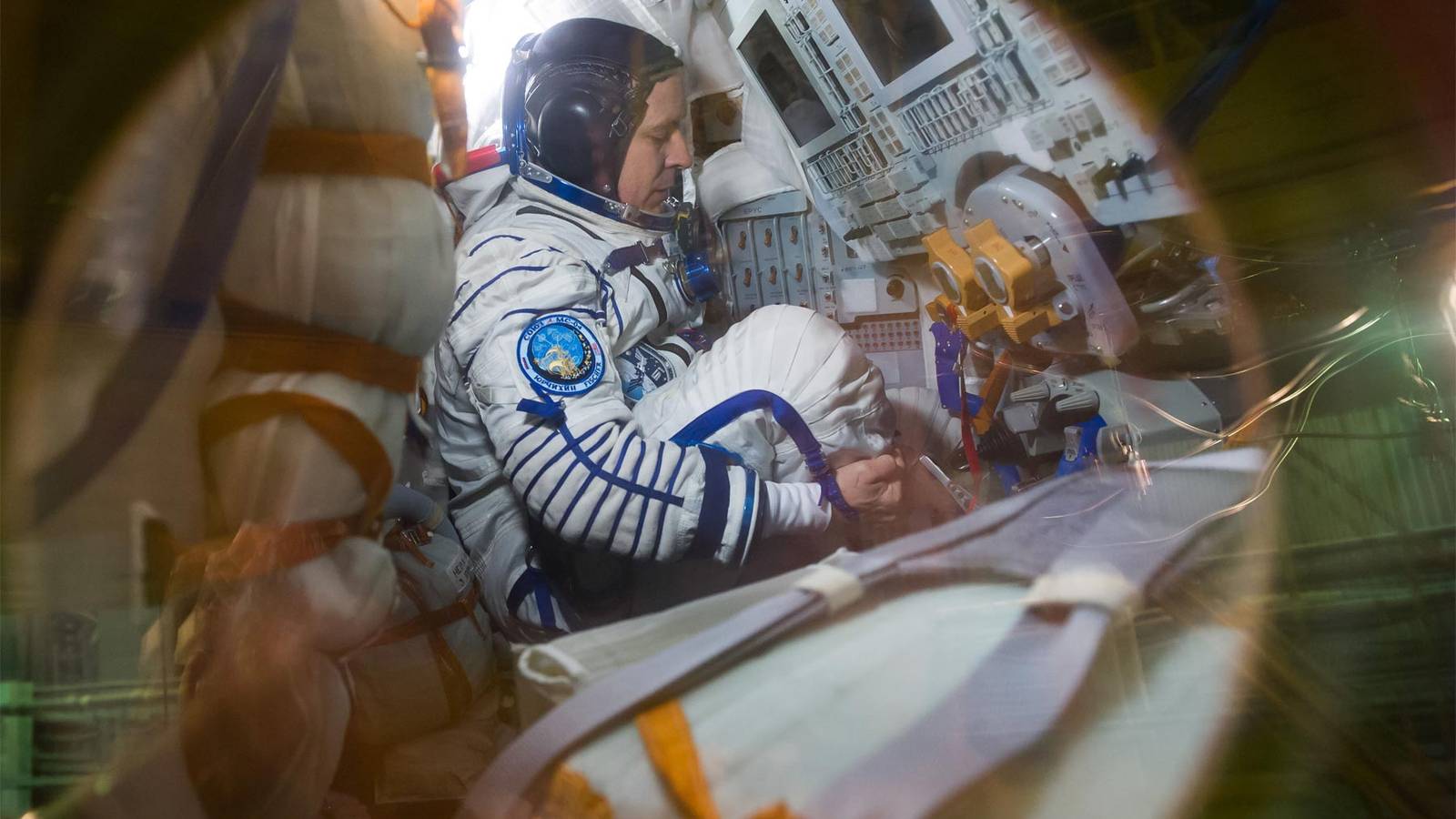 Colonel Spaceman Air Force Colonel-Turned-Astronaut Details His Time in Space