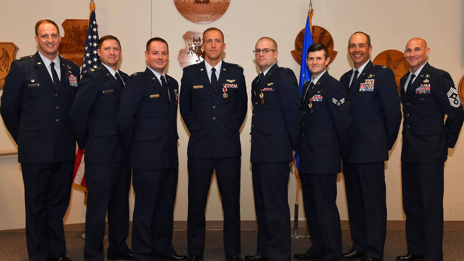 5 Airmen Receive First 'R' Devices for Taking Down ISIS Targets