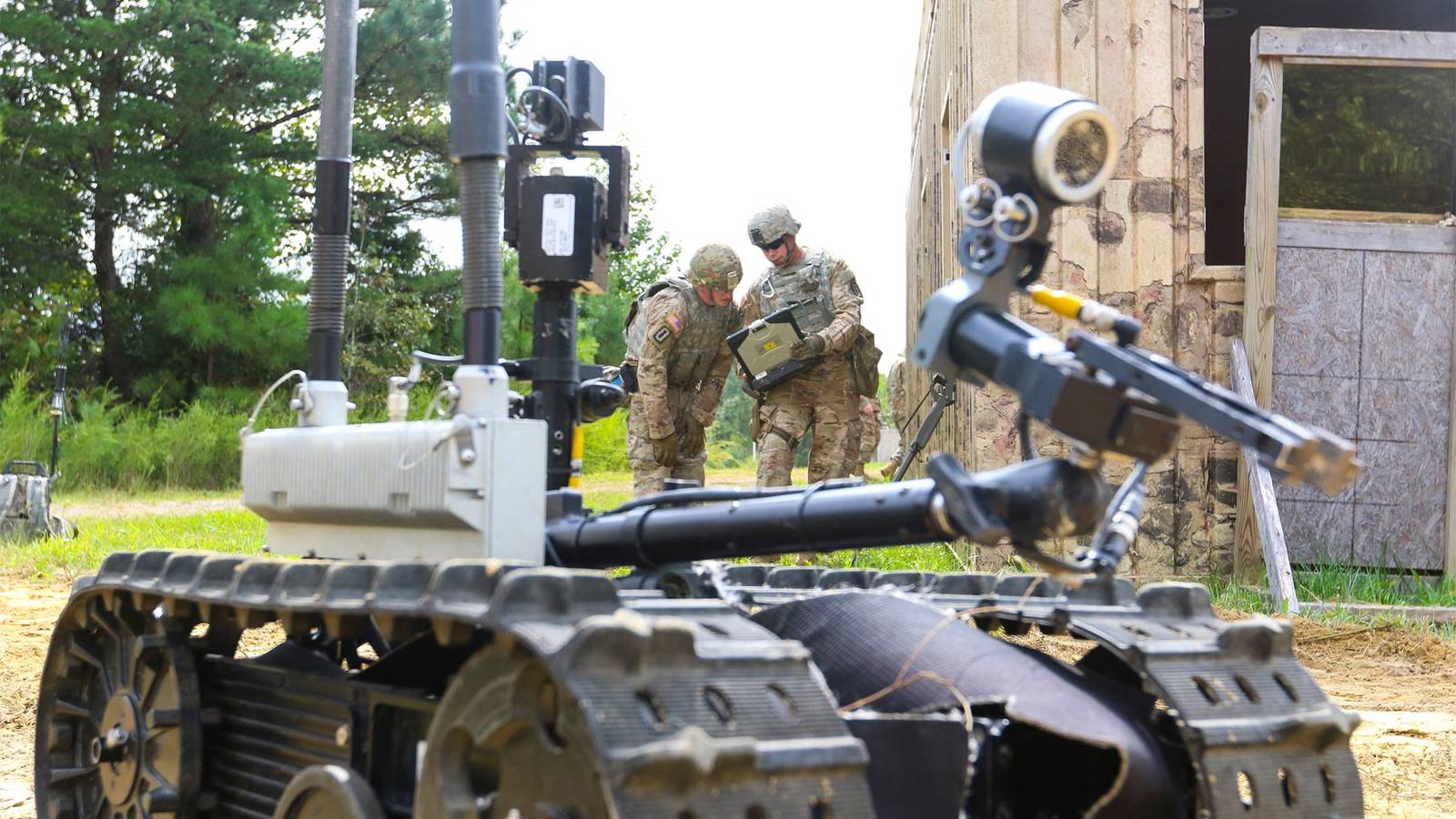 Army Wants to Use Robots to Help Conduct Precision Strikes on the Enemy