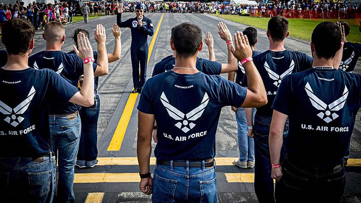 www.military.com