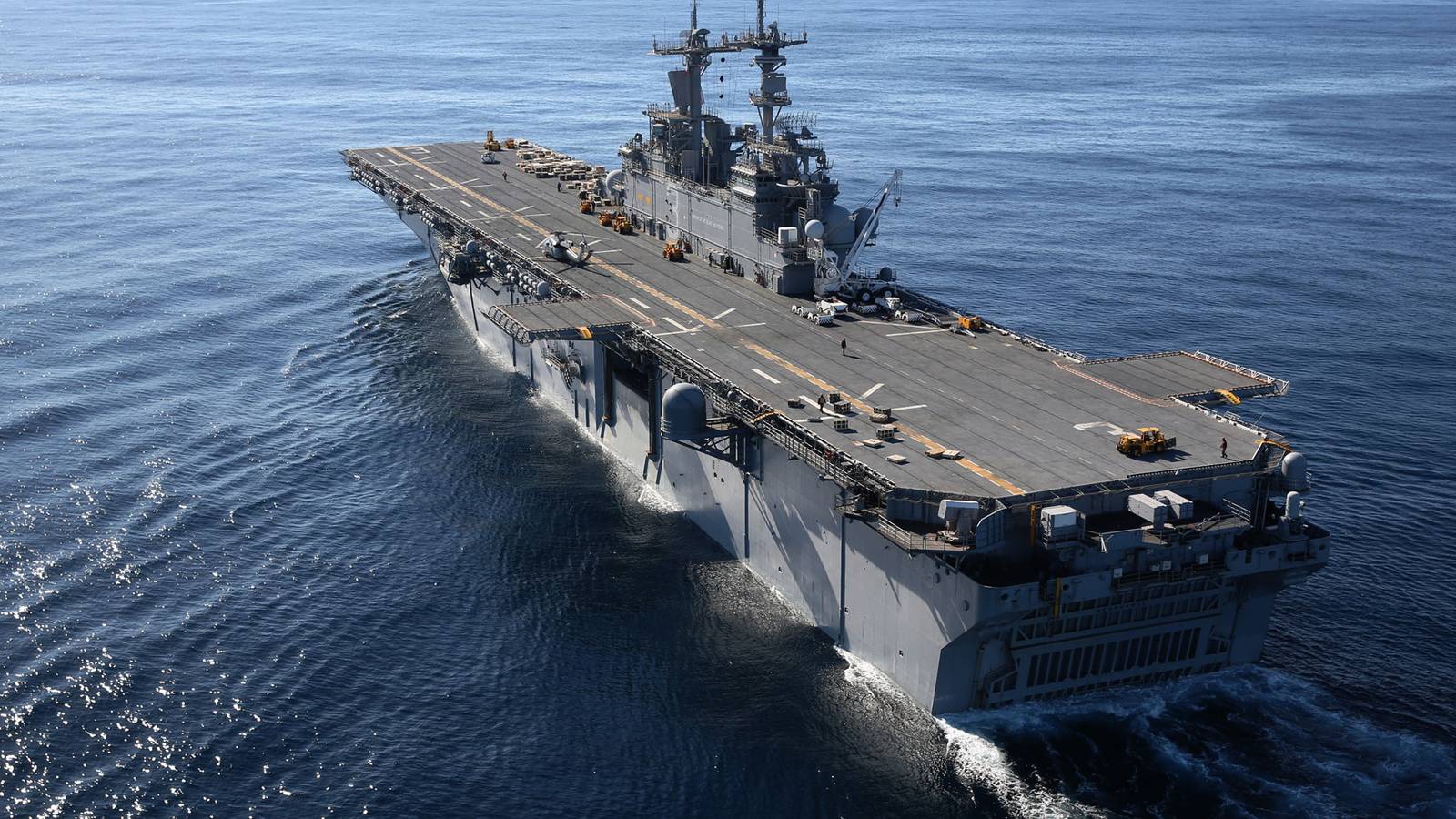 Navy Ends Aviator Command of Amphibious Warships Navy Ends Aviator Command of Amphibious Warships