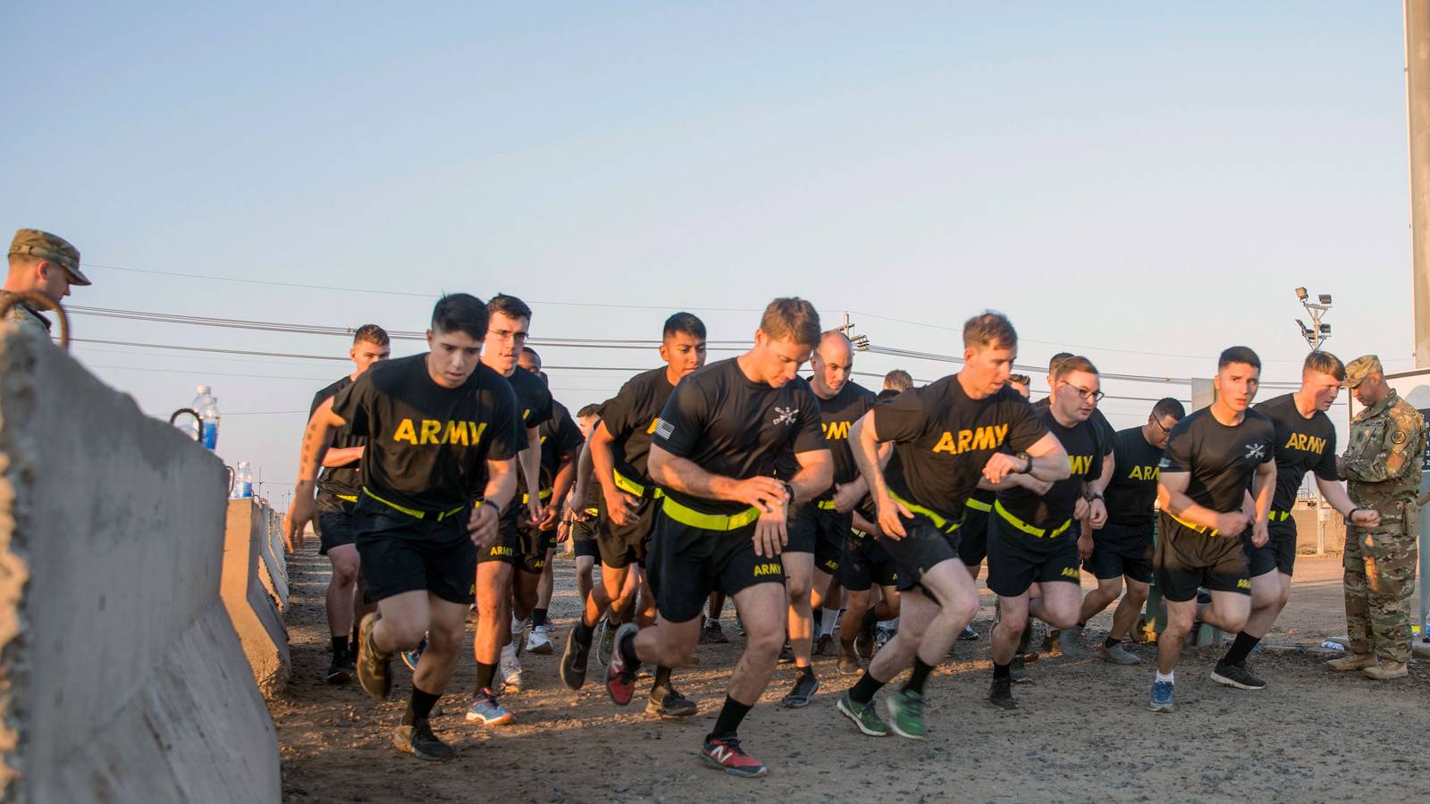 www.military.com