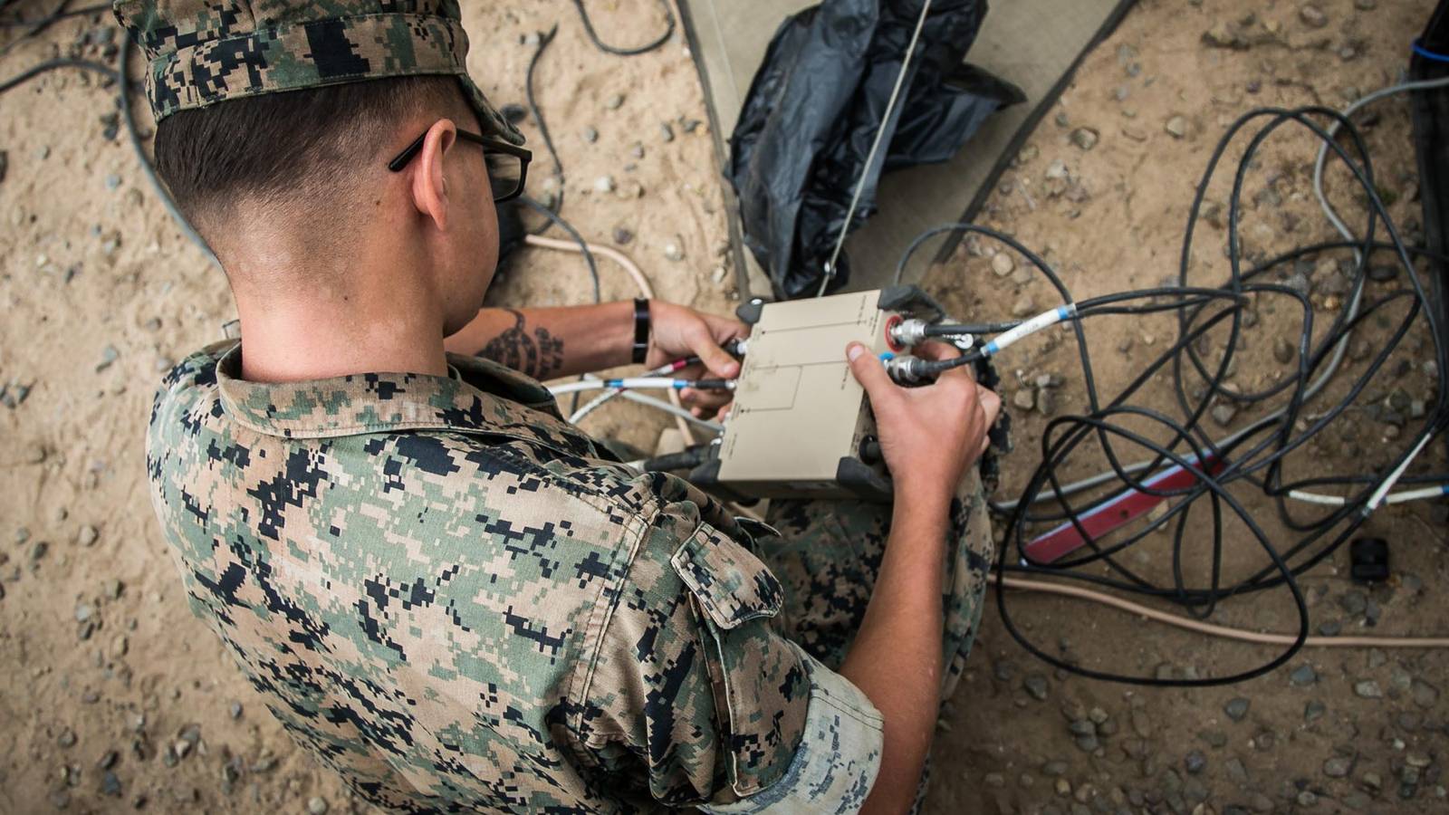 Marine Corps Searching for New Battlefield Communication System