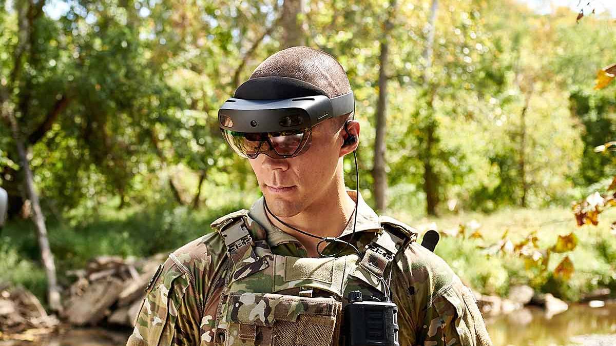 Army's Future Tactical Glasses Will Help Soldiers Tell Friend from Foe