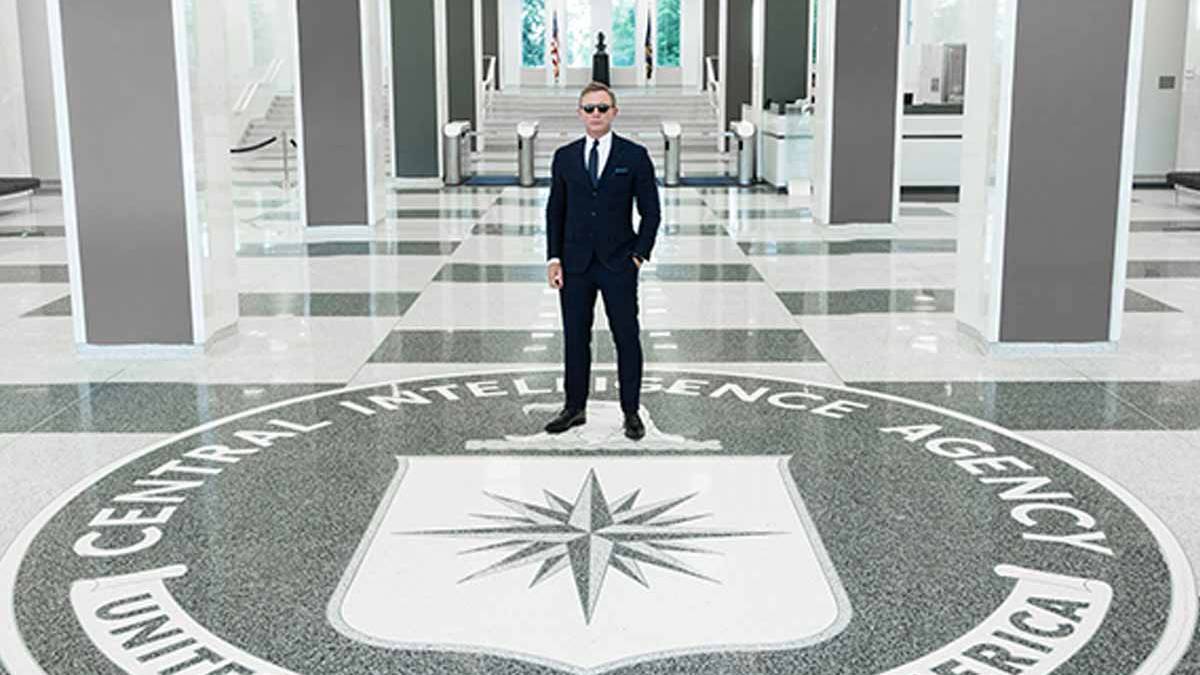 How to Get a Job at the CIA and What It's Like to Work There