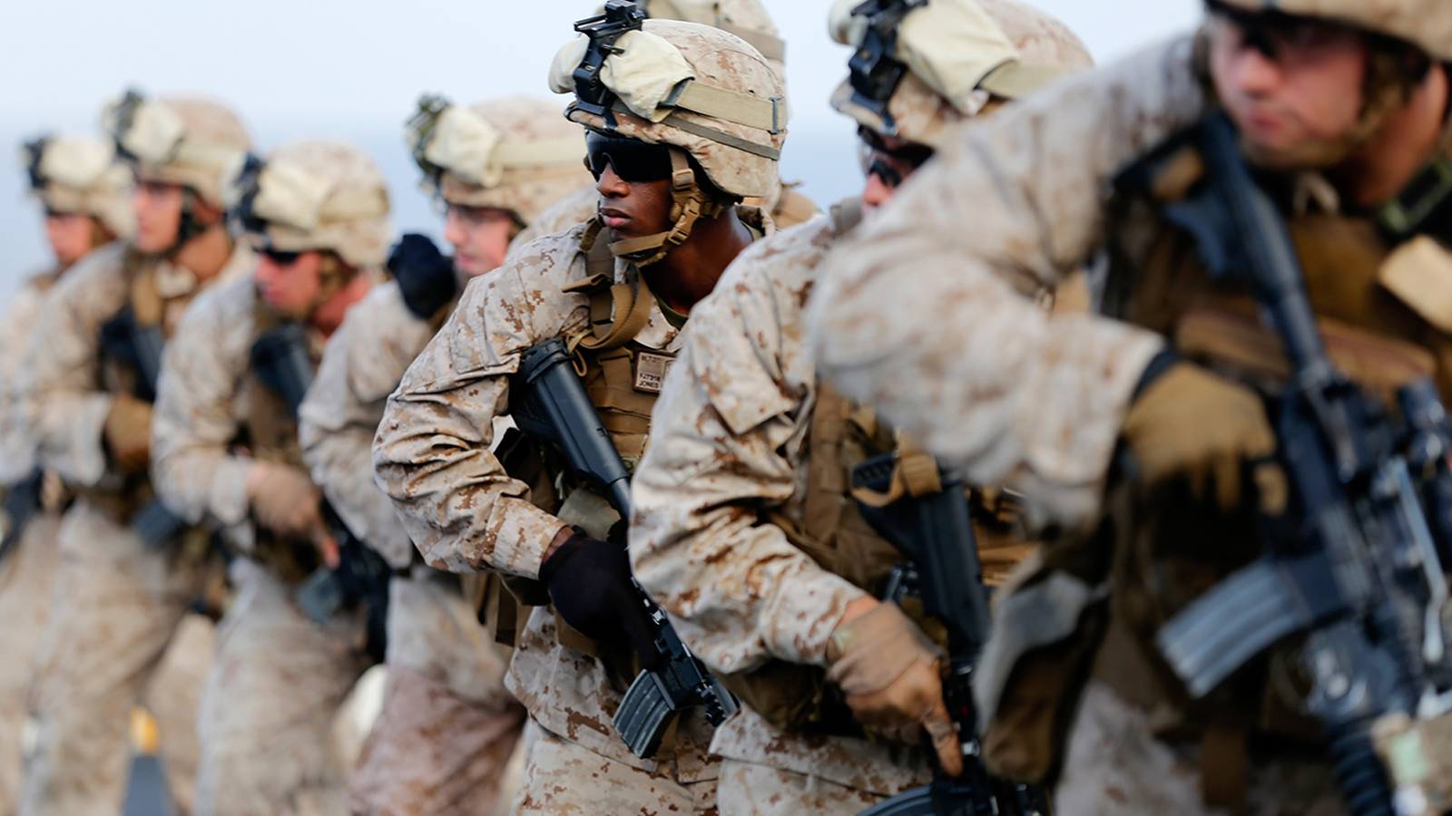 www.military.com