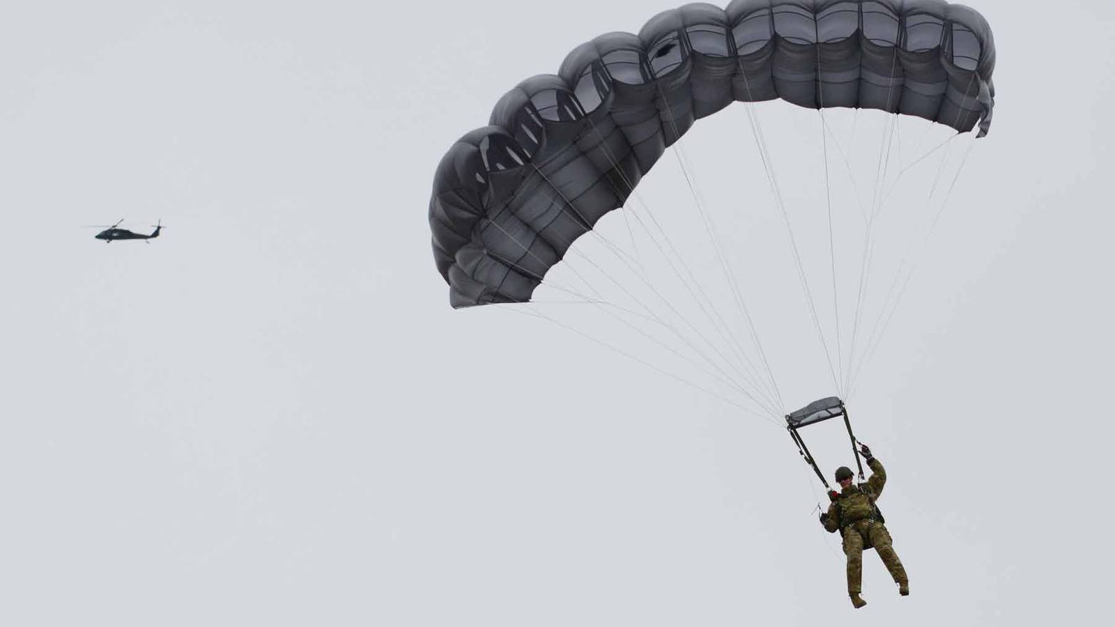 www.military.com