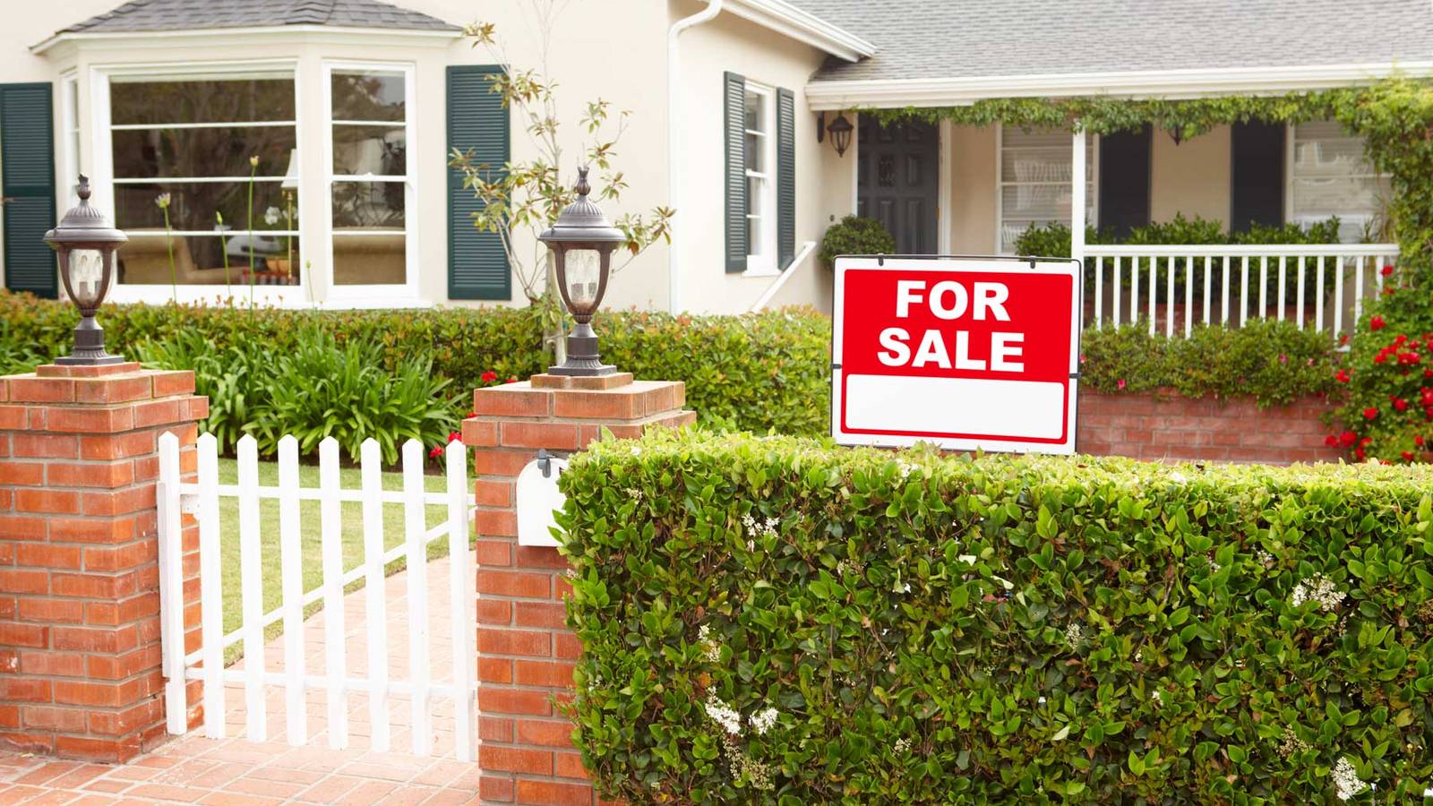 Bipartisan Bill Would Extend State Homebuying Benefits to Surviving Veteran Spouses Bipartisan Bill Would Extend State Homebuying Benefits to Surviving Veteran Spouses