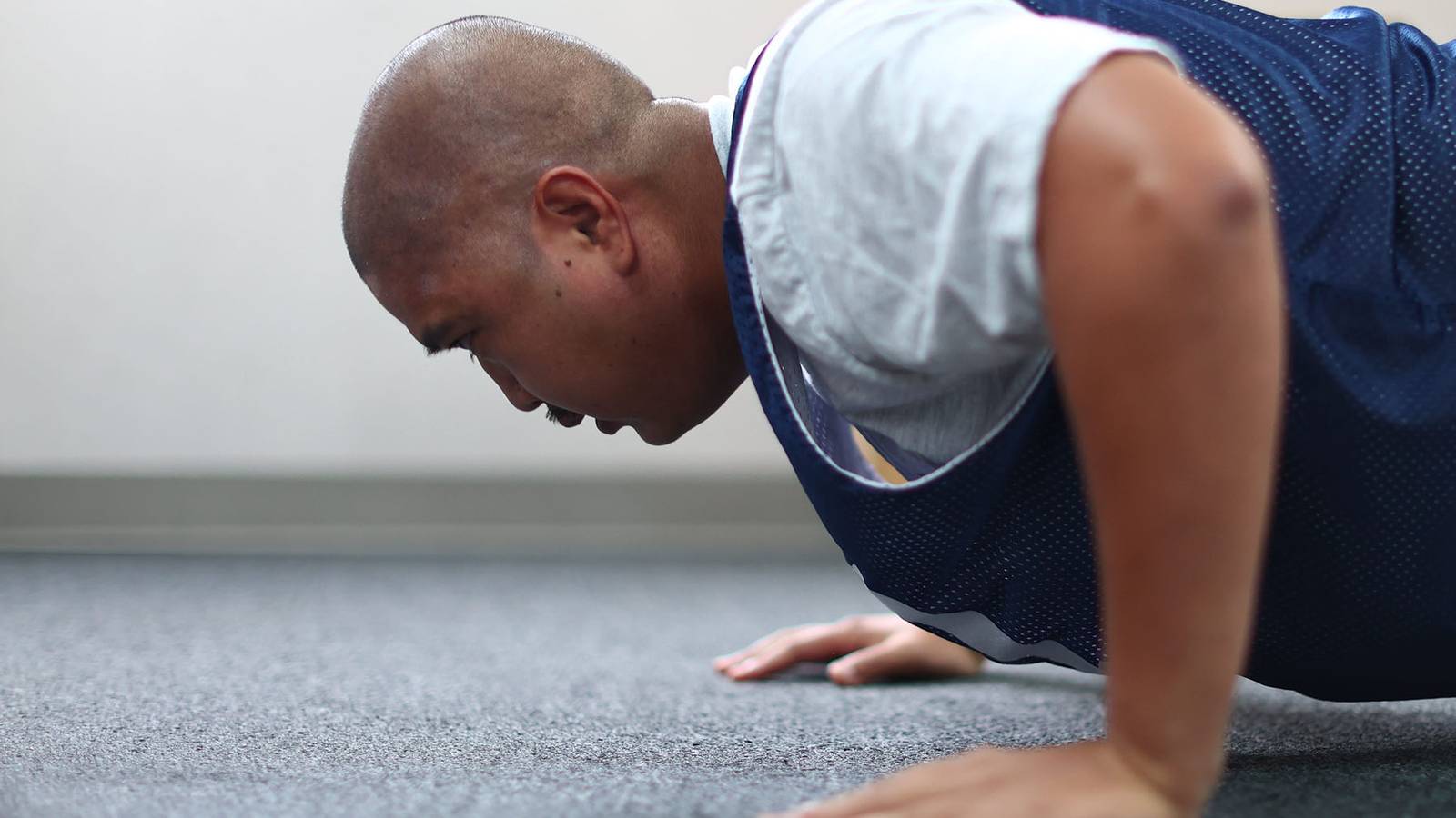 Tactical Fitness with Stew Smith: How to Develop the Proper Push-up Posture