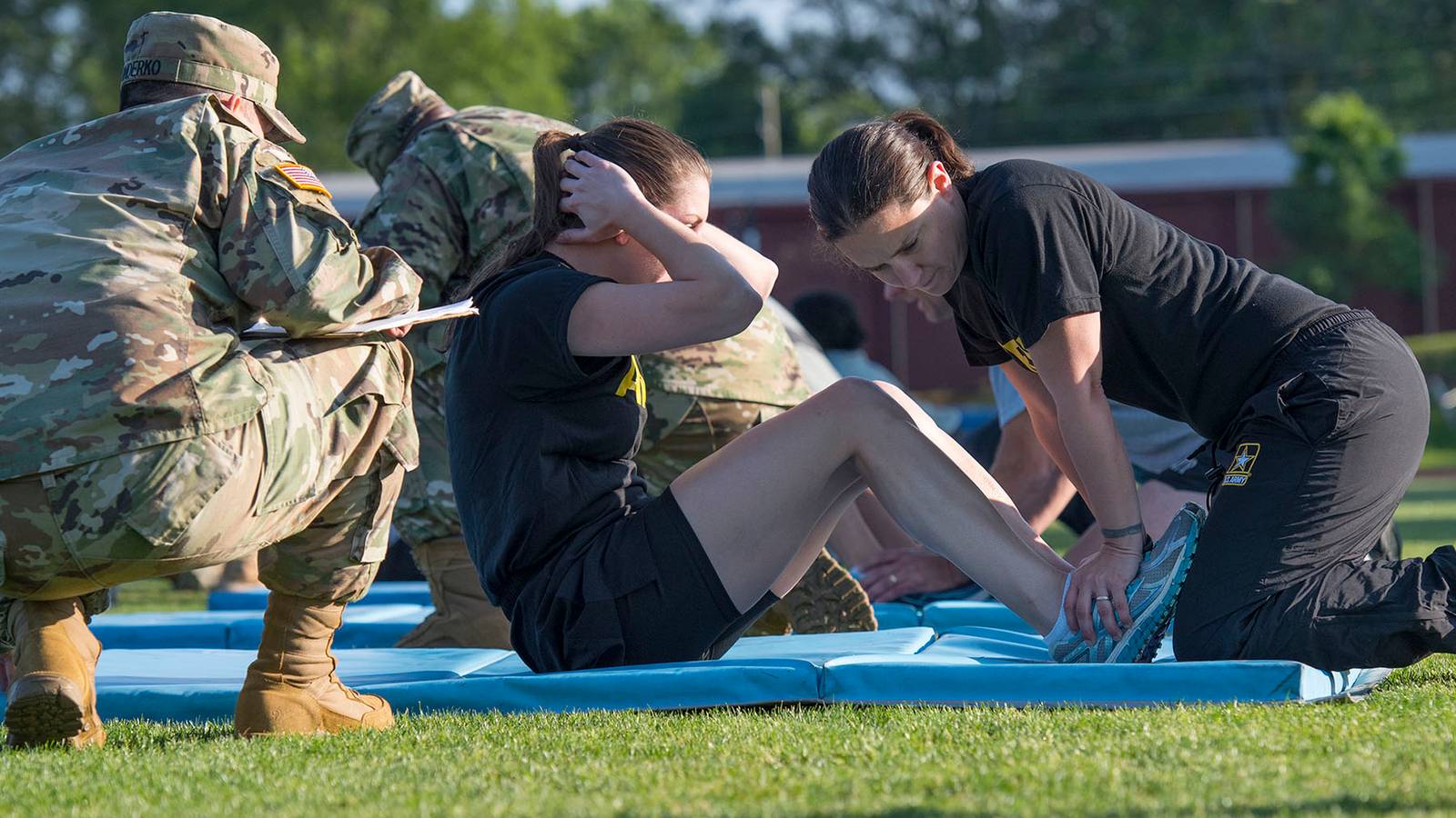 Tactical Fitness: Improving Muscle and Cardio Endurance for PT Tests