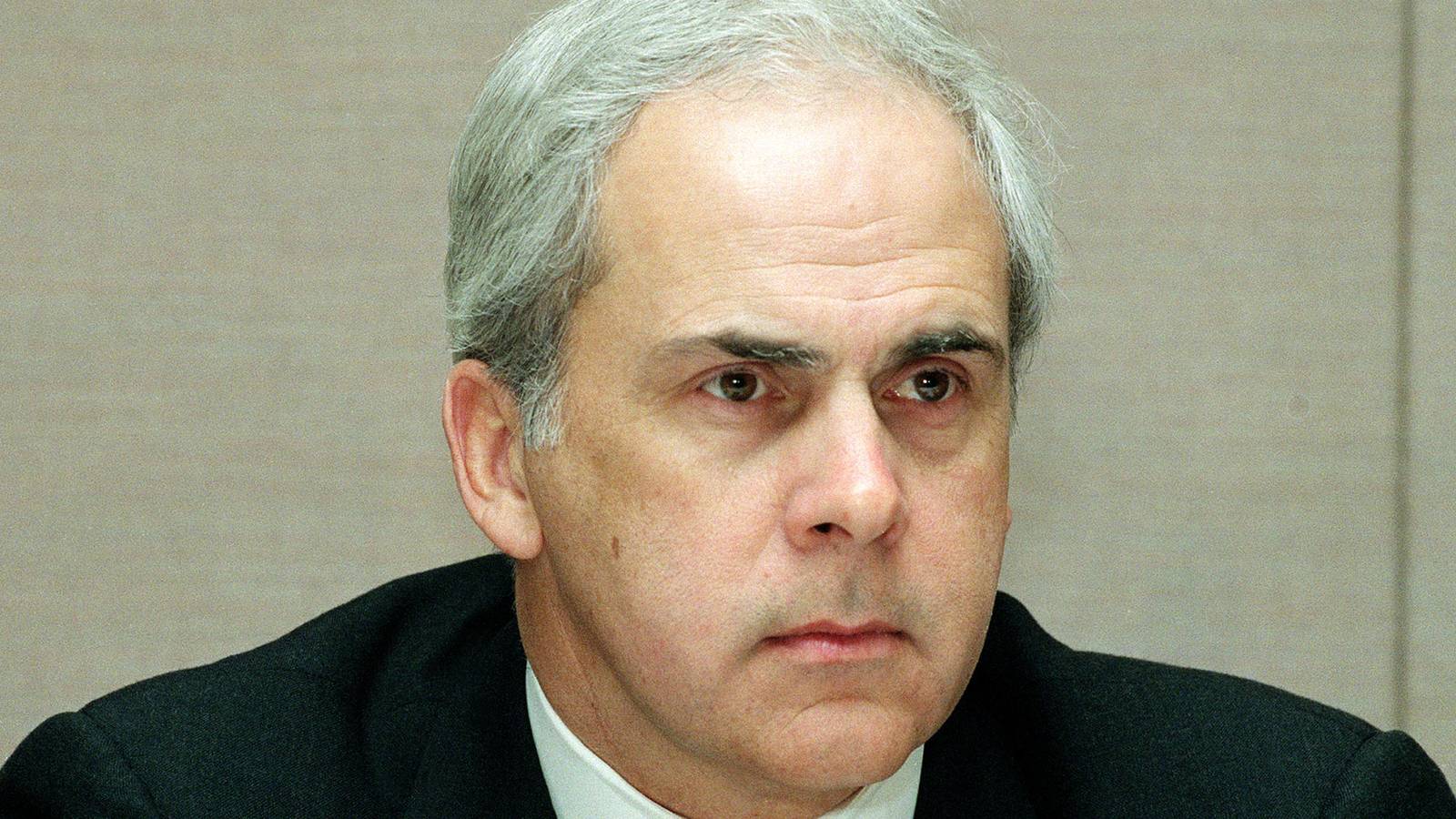 Frederick W. Smith: Young Marine to Chairman and CEO of FedEx