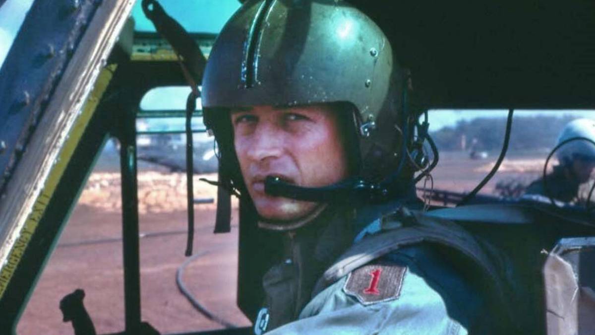 Vietnam Veteran to Be Awarded Medal of Honor for Heroic Helicopter ...