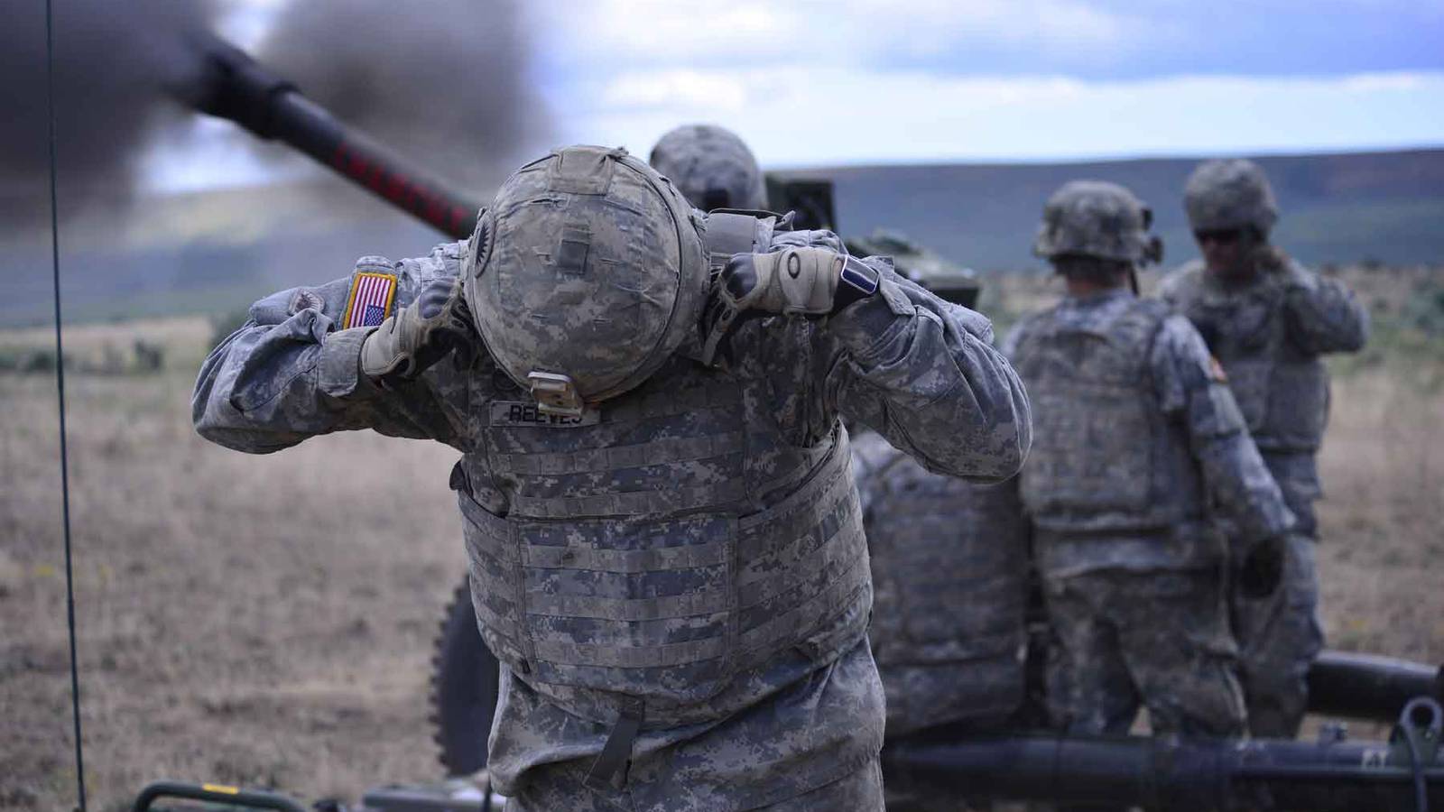 Battlefield Injection Ear 250,000 Veterans Agree to $6 Billion Settlement with 3M over Earplugs ...