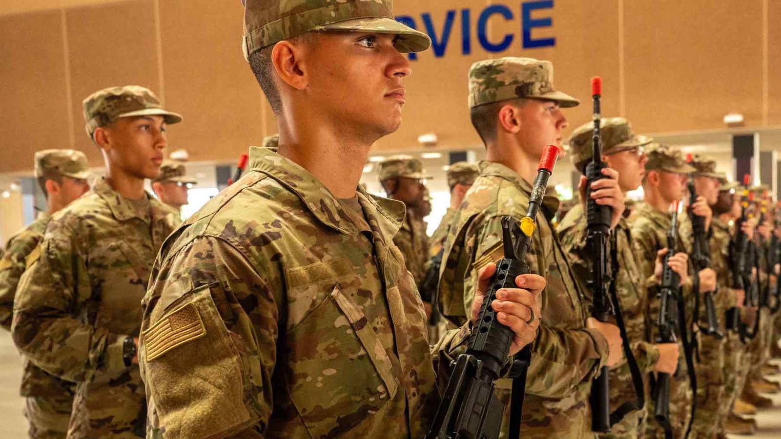 www.military.com