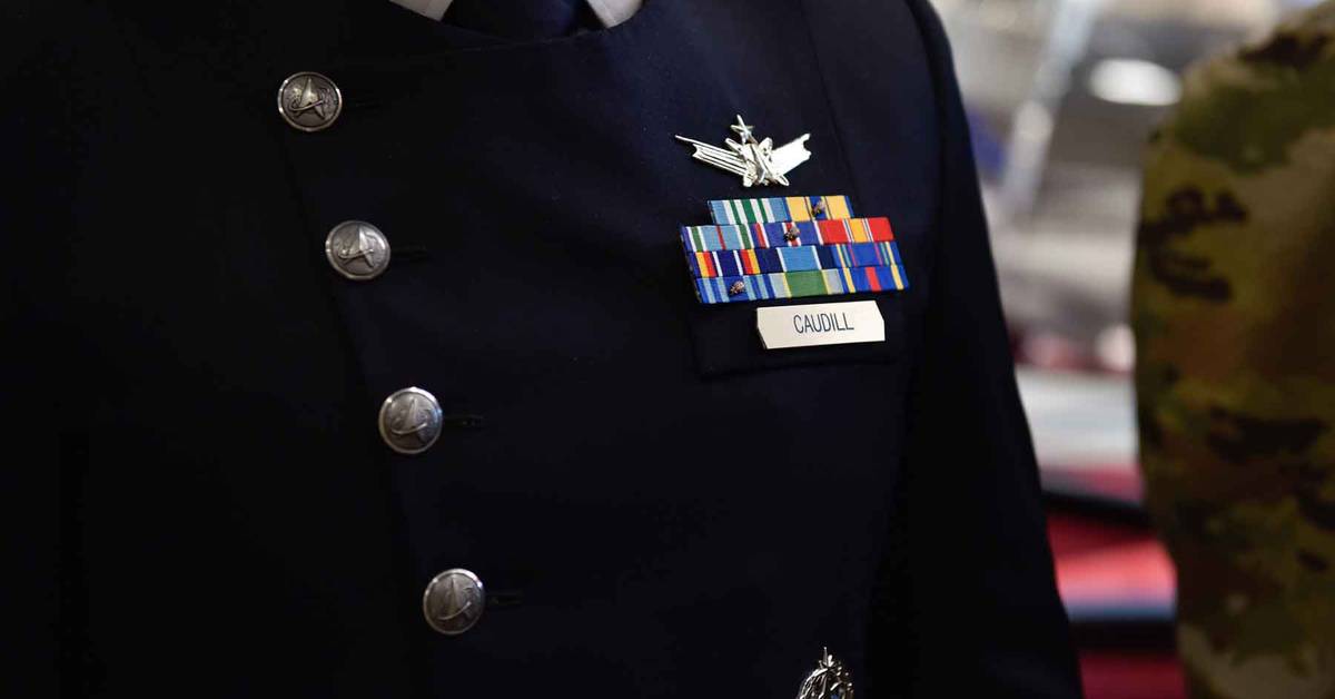 Space Force Finally Has its Own Rulebook on Dress, Appearance Guidelines  for Guardians