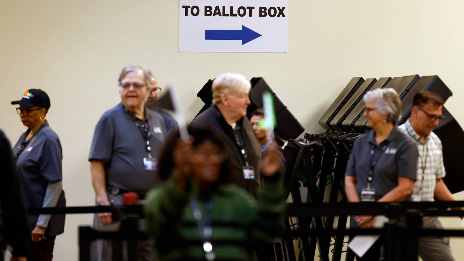 163,000 Veterans and Military Family Members Fall In for Poll Worker ...