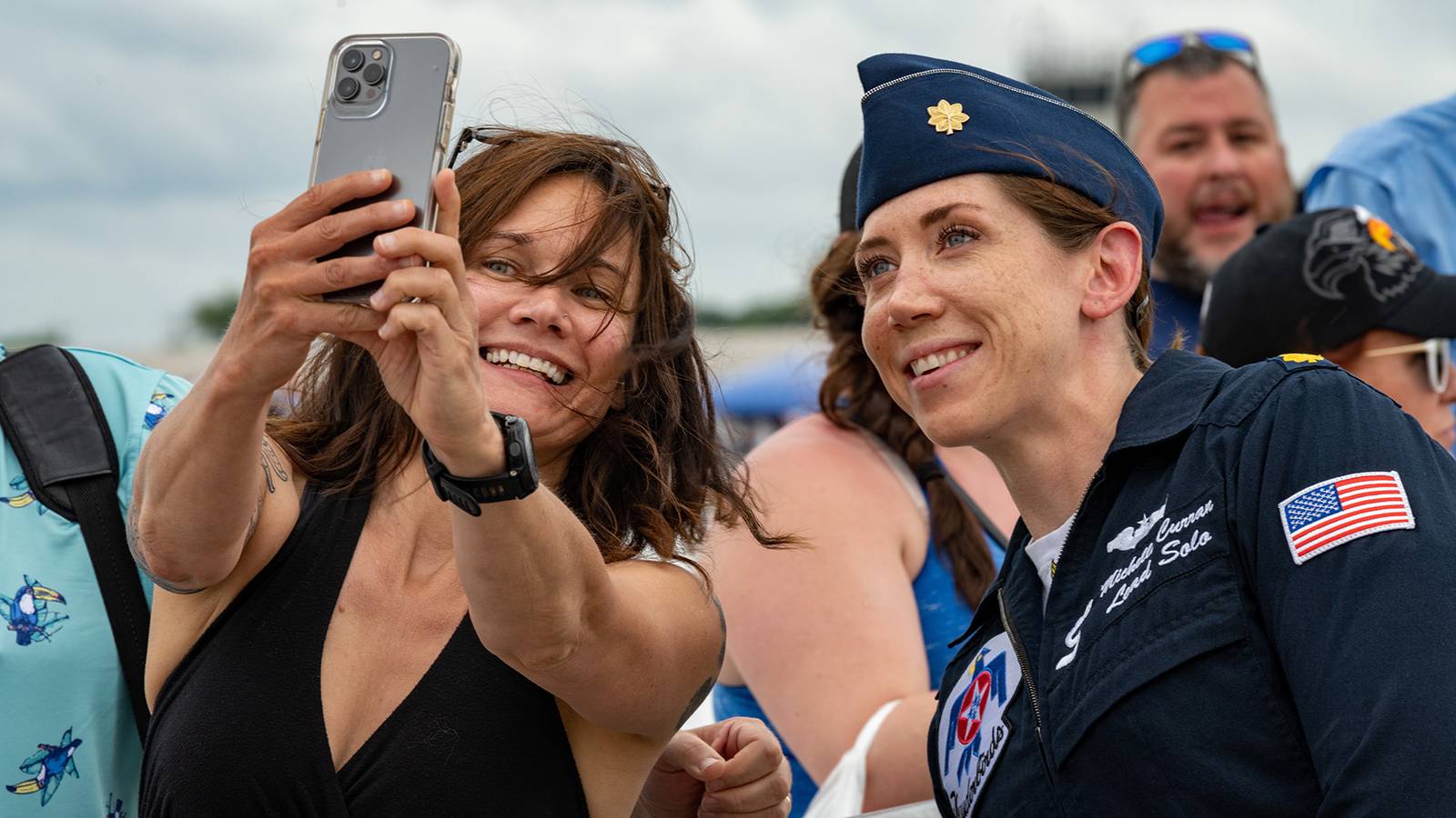 How This Female Pilot Beat the Odds and Flew for the Air Force Thunderbirds