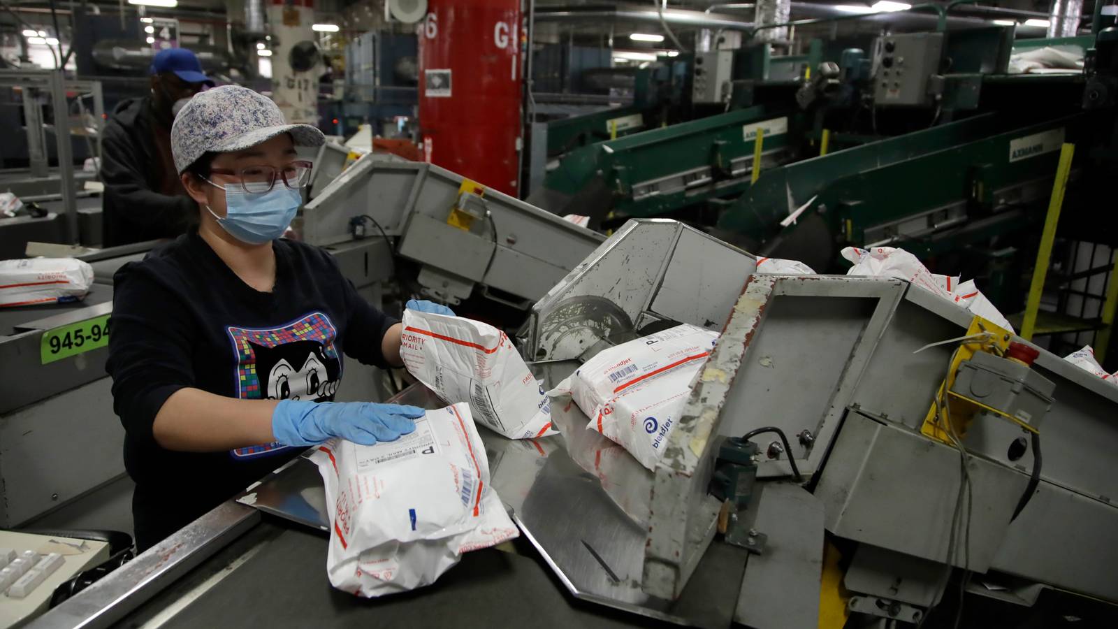 Final Salute for Airman Found Dead in USPS Machine