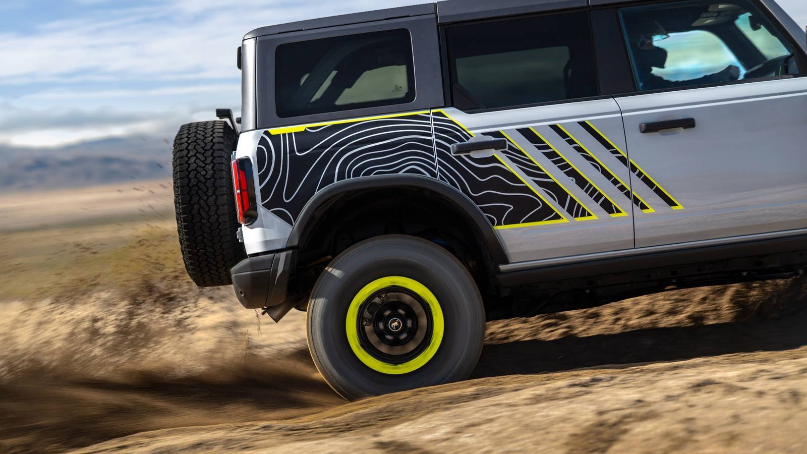 The 2027 Ford Bronco RTR Debuts: An Affordable Raptor Alternative