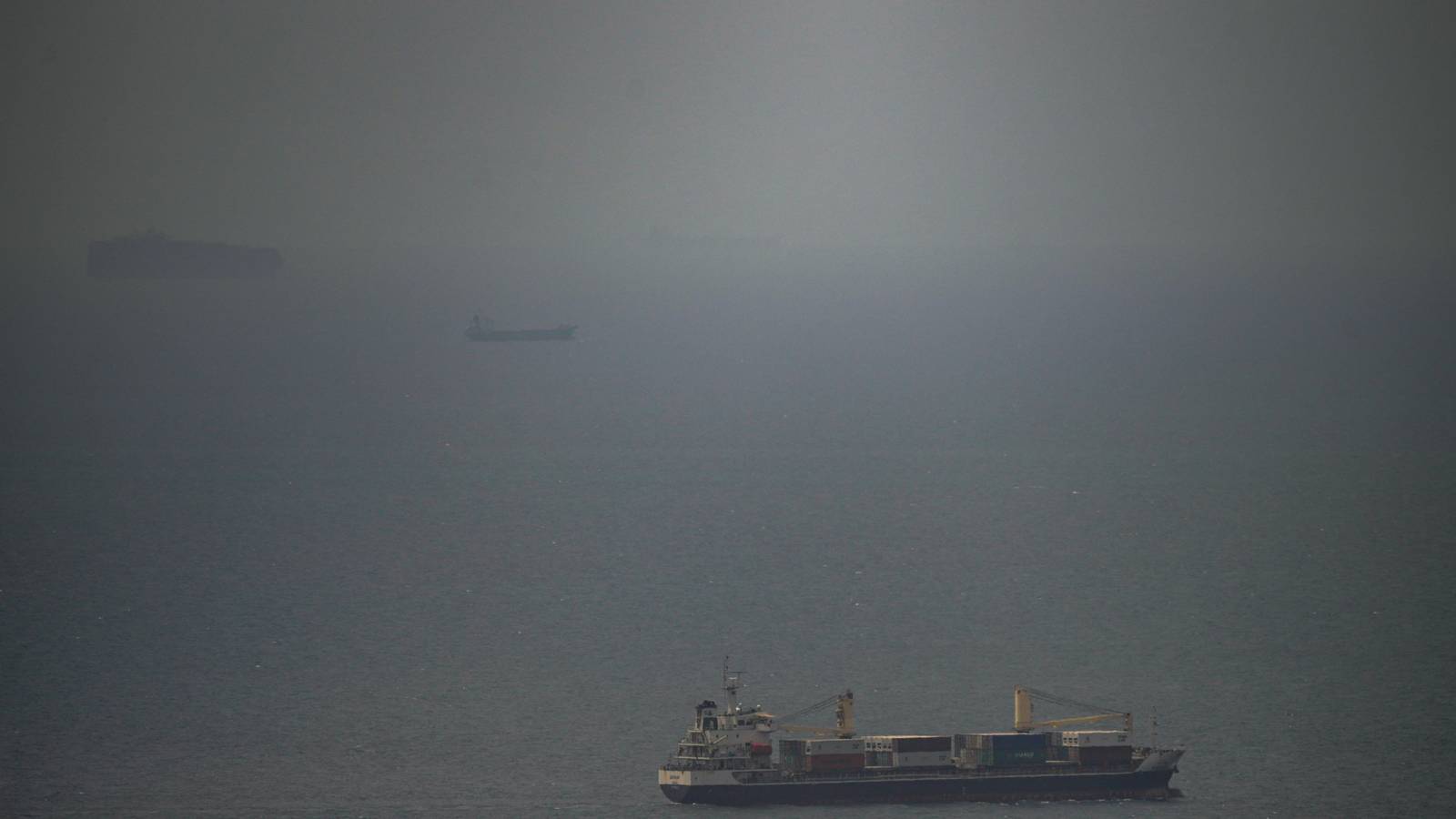 ईरान के नए प्रस्ताव के बावजूद, अमेरिका के साथ युद्धविराम वार्ता अस्थिर है