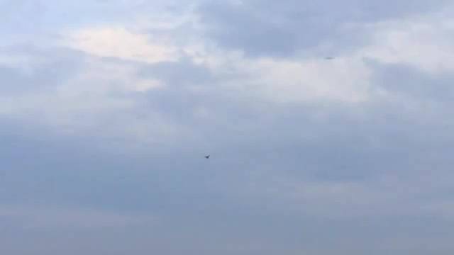 High Speed UFO Over Military Site