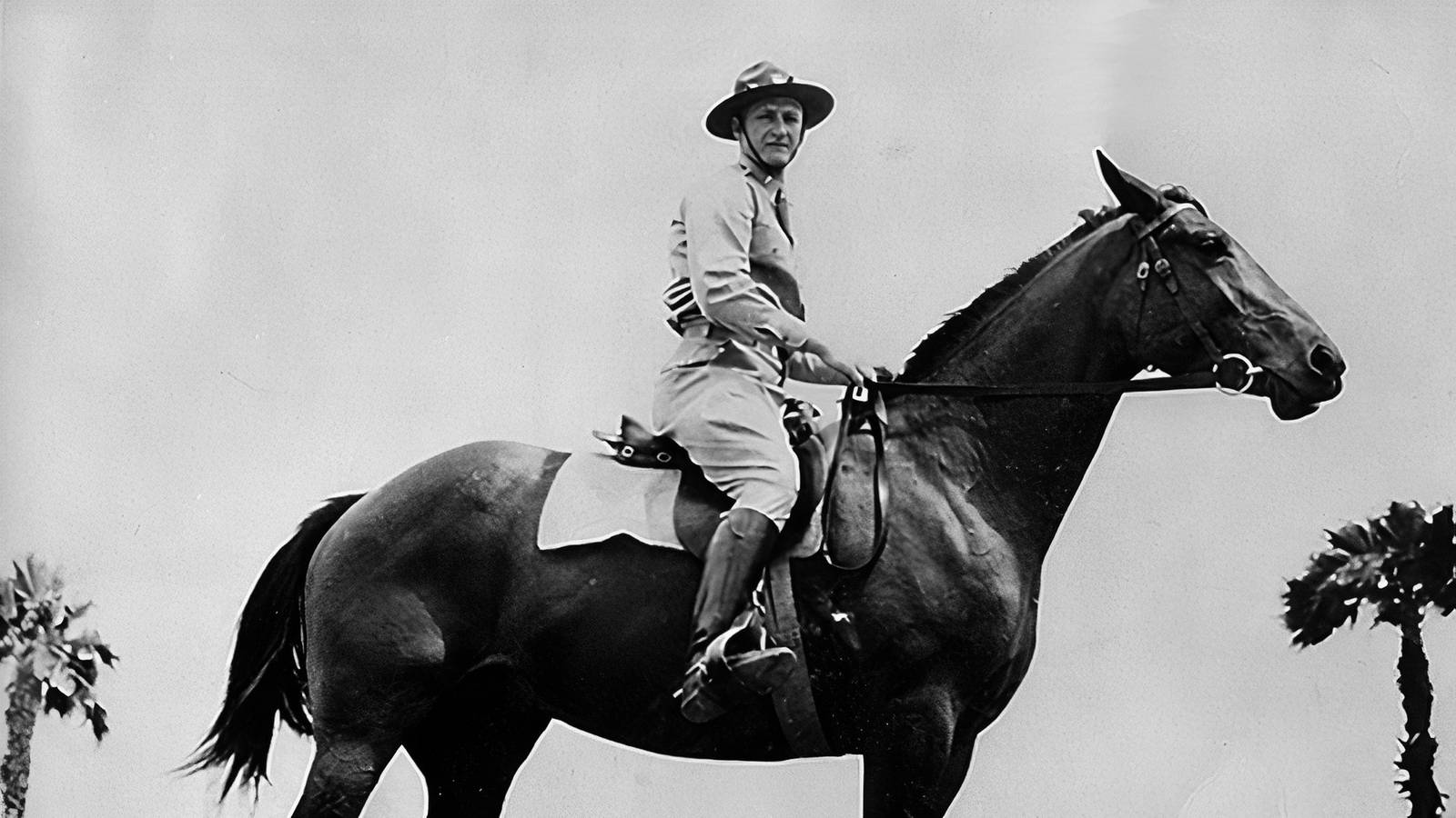 Texas Lt. Jack Knight Kept Fighting After Being Blinded, Won the Medal of Honor Texas Lt. Jack Knight Kept Fighting After Being Blinded, Won the Medal of Honor