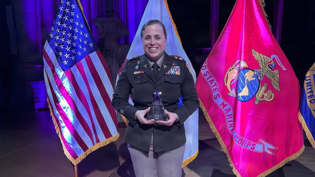 National Guard Doctor Officially Honored for Heroism in Deadly Jordan Drone Attack National Guard Doctor Officially Honored for Heroism in Deadly Jordan Drone Attack