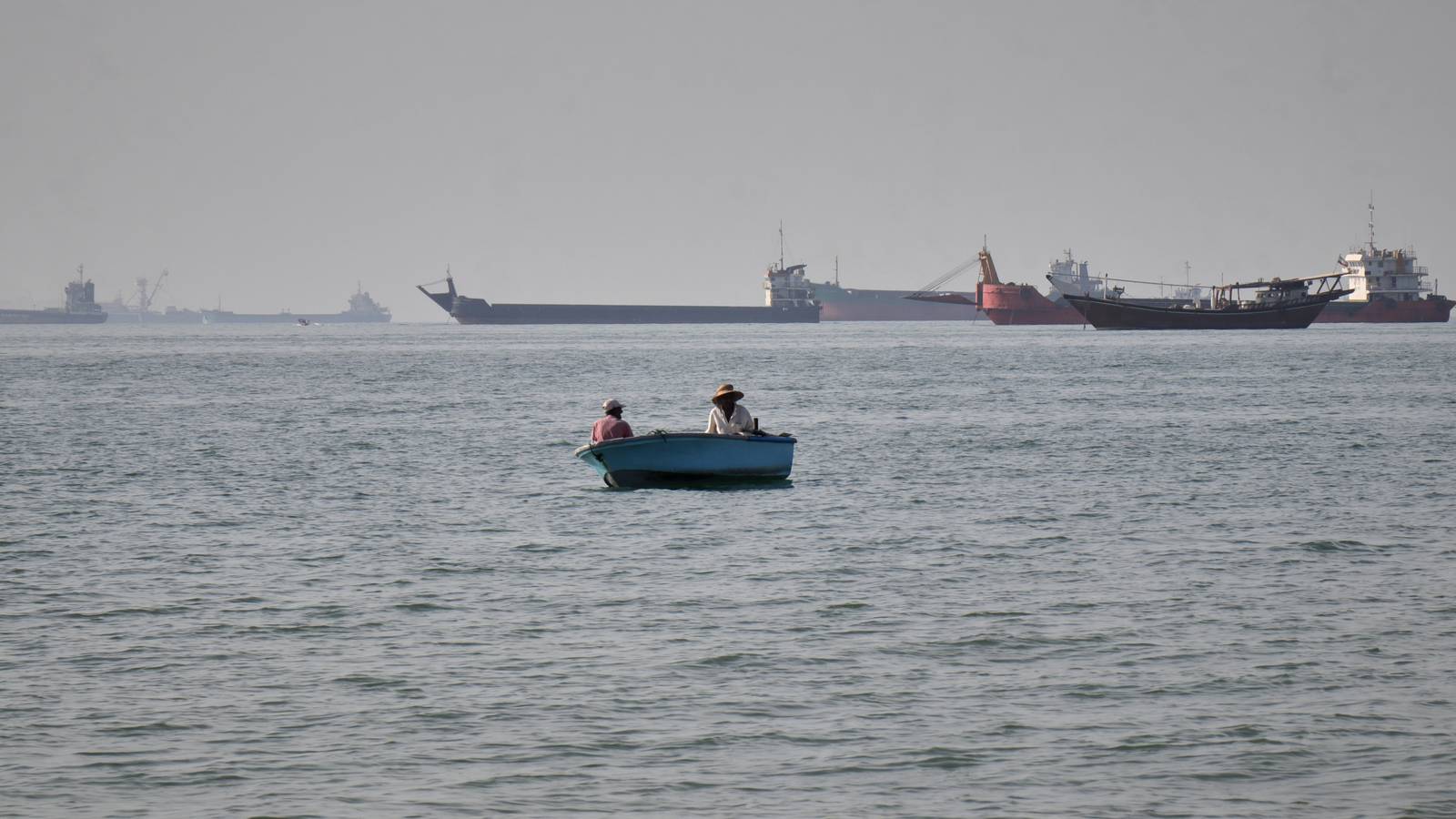 Tensions Flare Up Over Strait of Hormuz as Ship Is Reported Seized and Heading Toward Iran Tensions Flare Up Over Strait of Hormuz as Ship Is Reported Seized and Heading Toward Iran