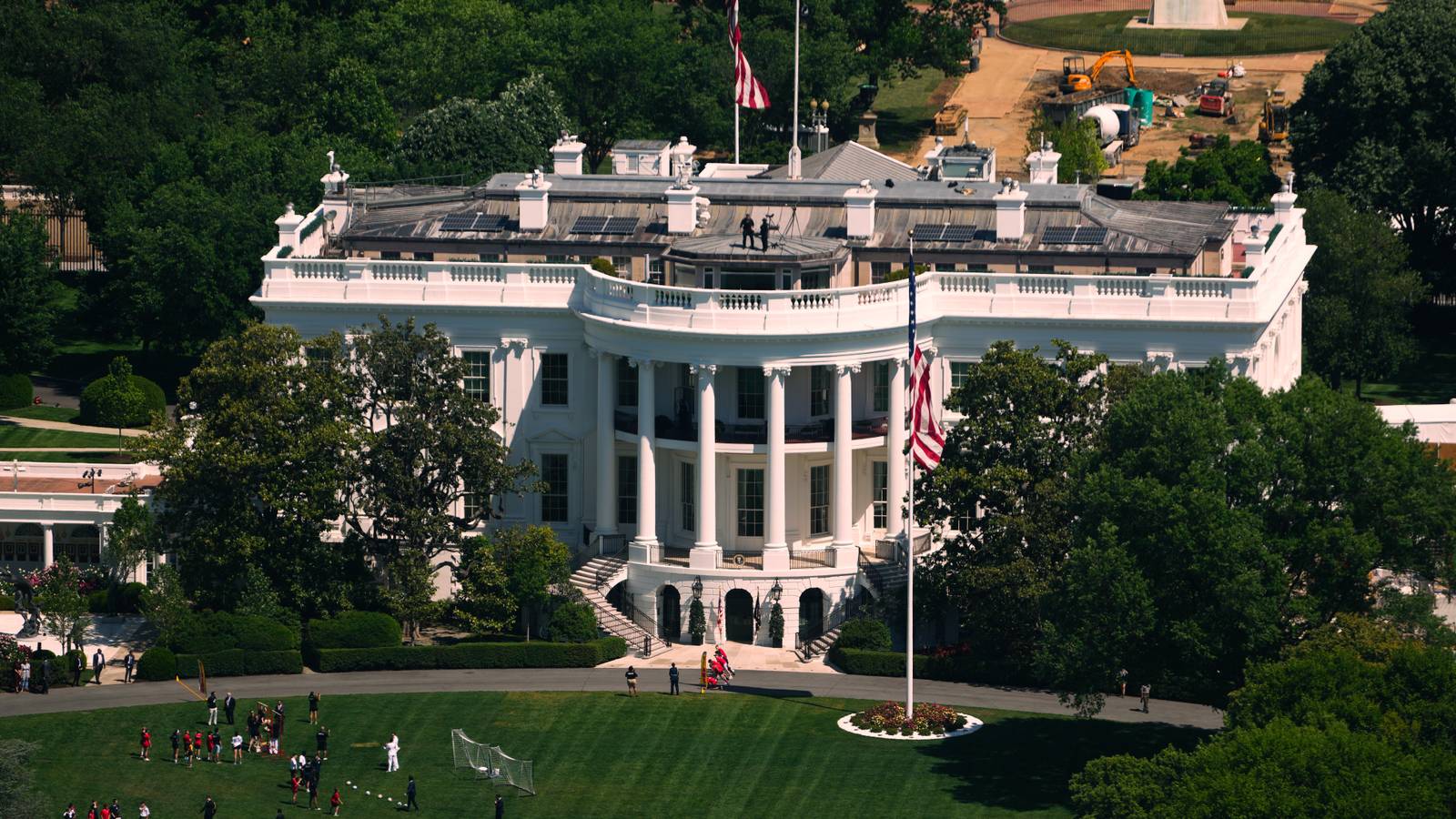 GOP Senators Concerned of Price of Trump's Ballroom, How it is Being Funded