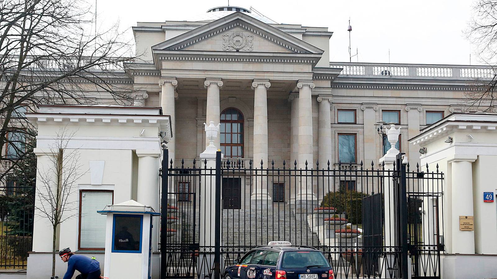 Poland Warns Russia Is Moving from Low-Cost Recruits to Professional Sabotage Cells Poland Warns Russia Is Moving from Low-Cost Recruits to Professional Sabotage Cells