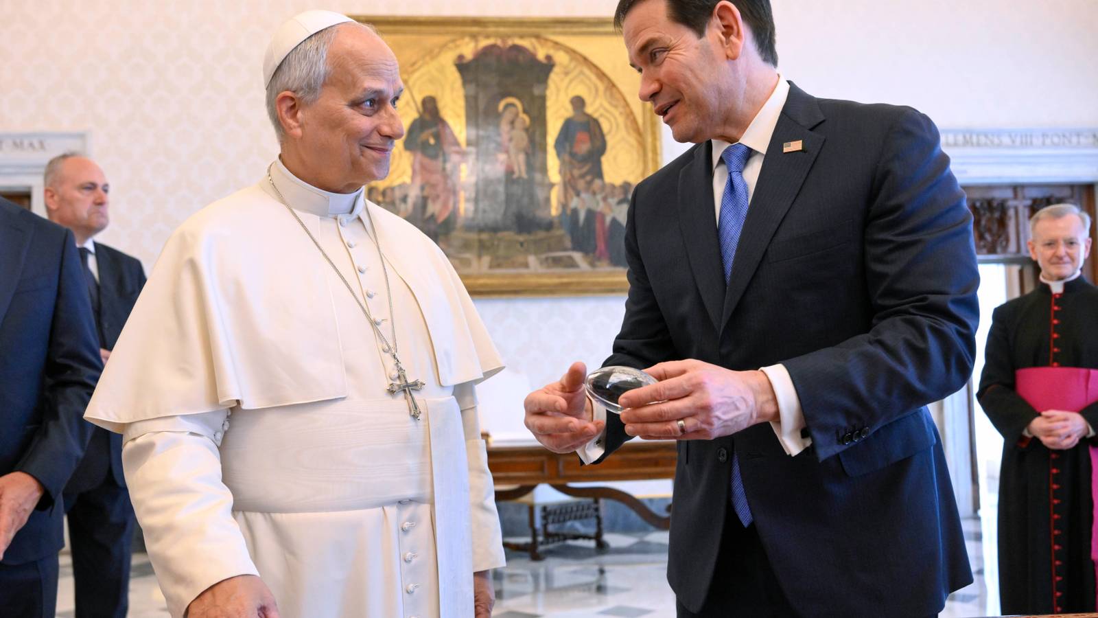 Rubio Makes Fence-Mending Visit to the Vatican After Trump’s Broadsides Against Pope Leo XIV Rubio Makes Fence-Mending Visit to the Vatican After Trump’s Broadsides Against Pope Leo XIV