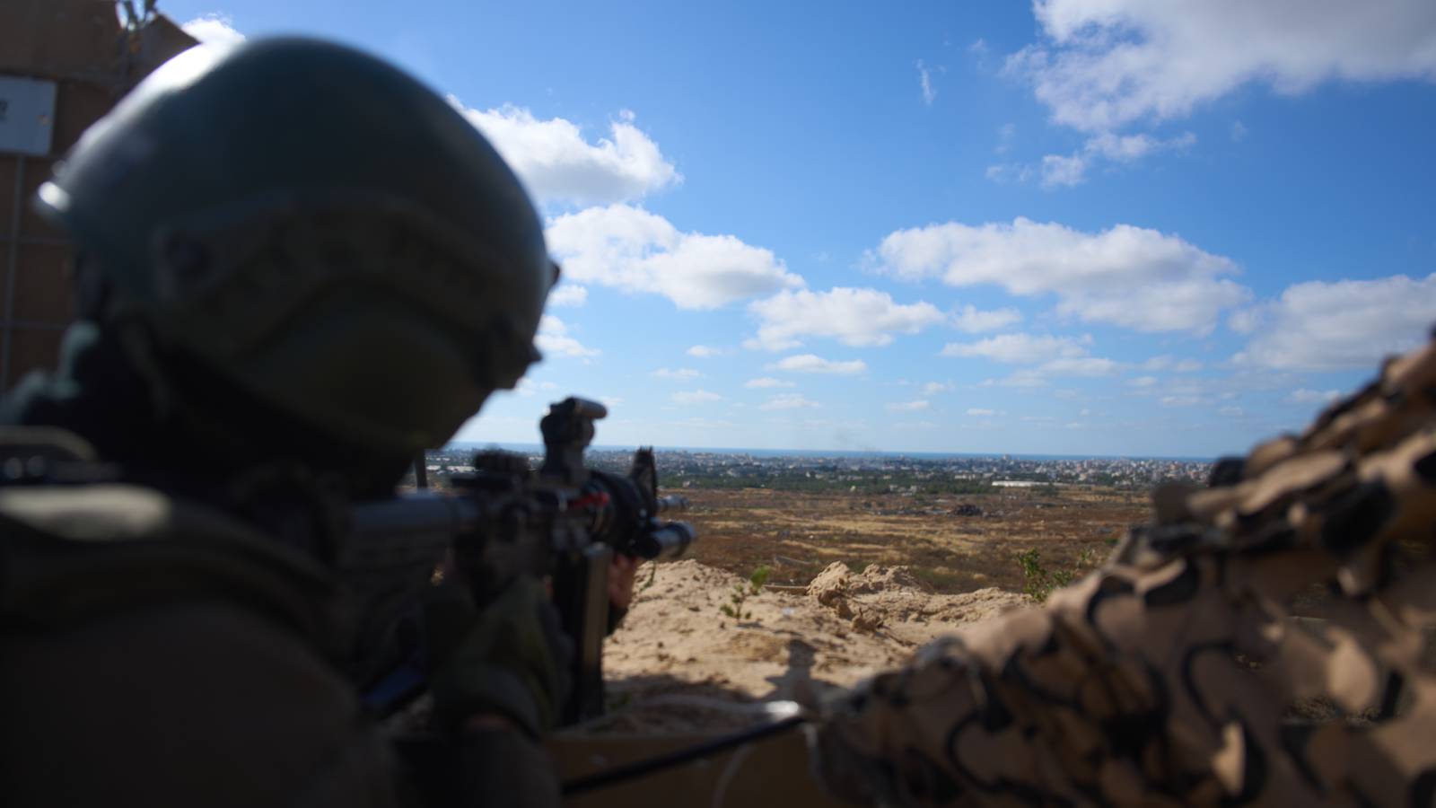 Israeli Soldiers Share Rare Accounts from Gaza, Describing Ongoing Killings Despite the Ceasefire Israeli Soldiers Share Rare Accounts from Gaza, Describing Ongoing Killings Despite the Ceasefire