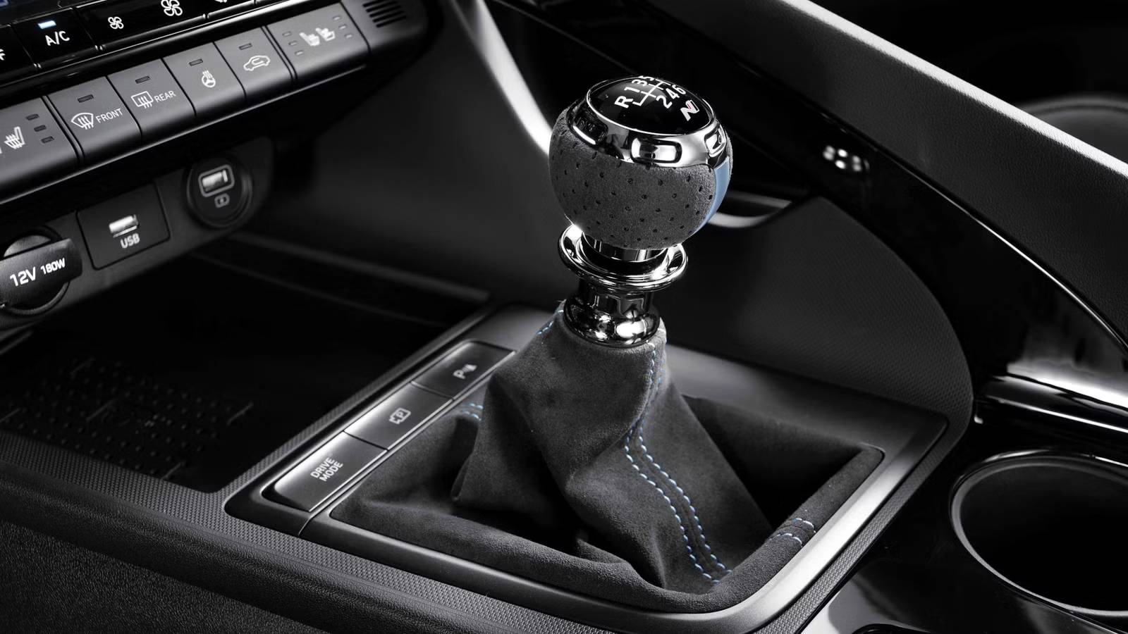 Hyundai’s Simulated Gearbox Is About To Get A Stick Shift Hyundai’s Simulated Gearbox Is About To Get A Stick Shift