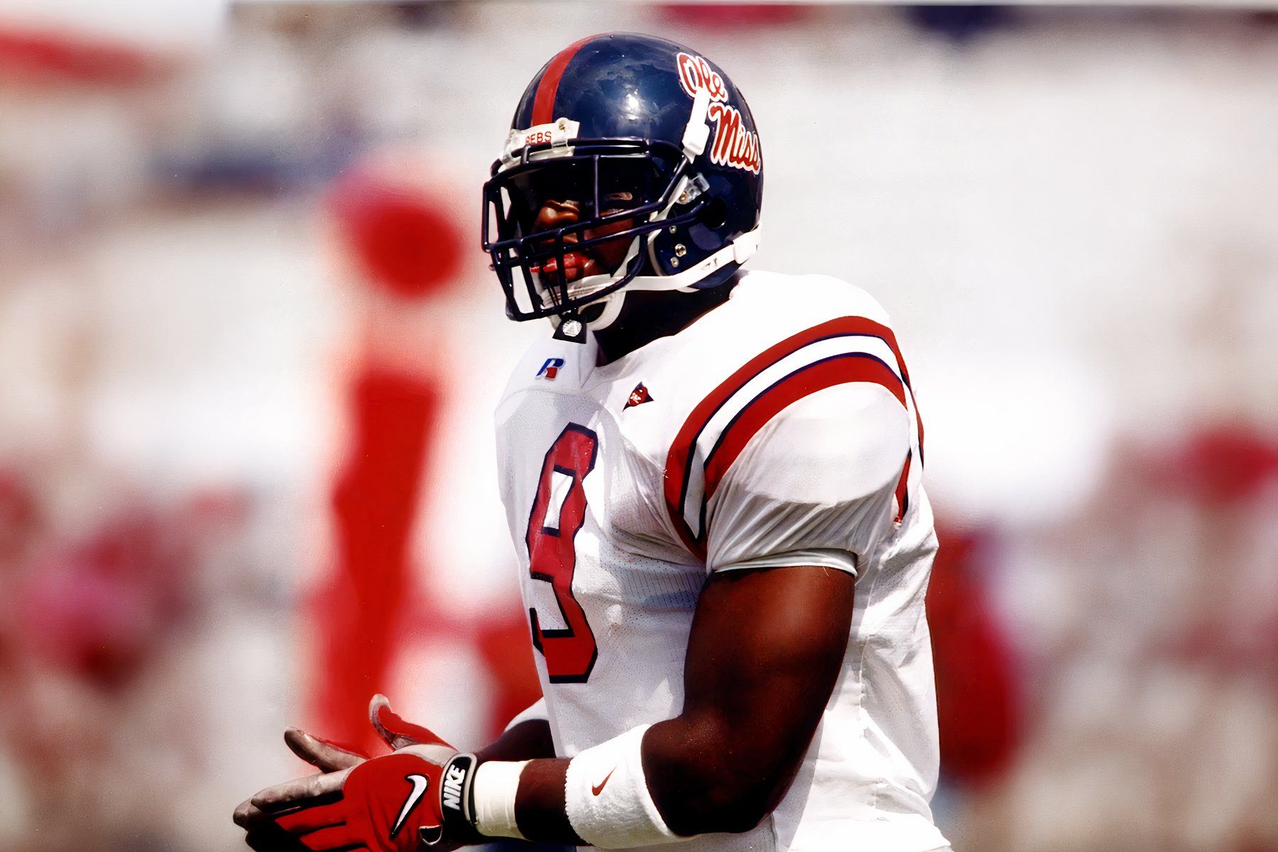 Ex-NFL Player Sentenced for $197 Million Fraud Scheme Exploiting VA, Medicare