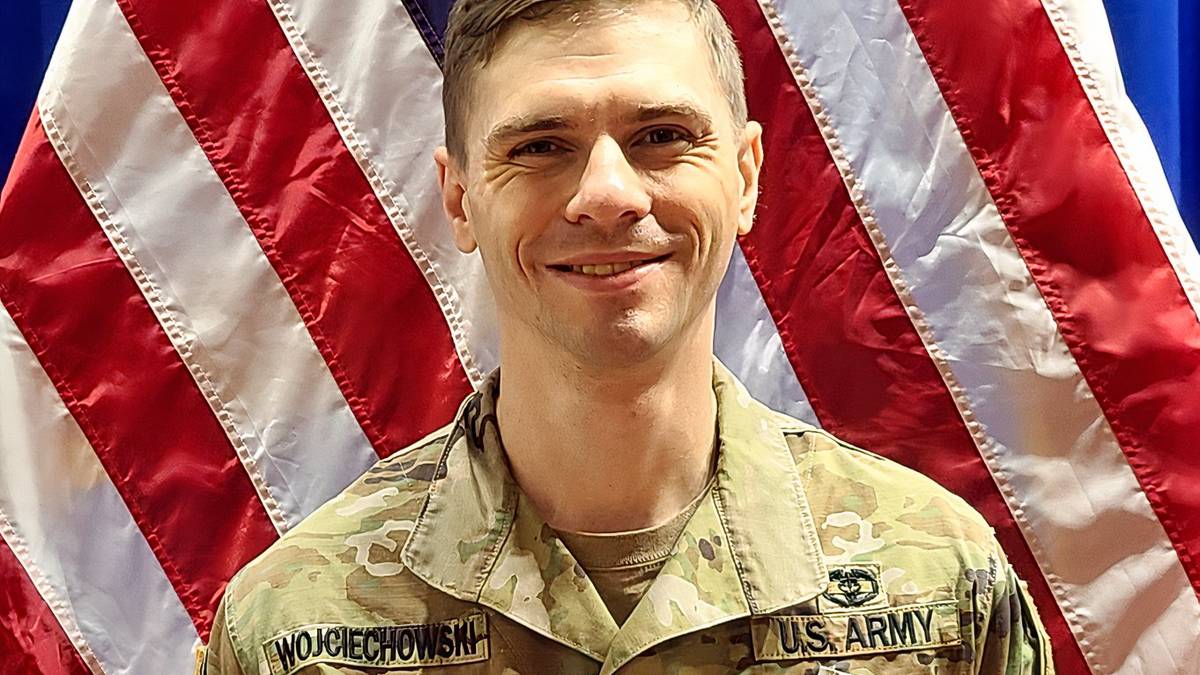 Army Combat Medic Turned Lawyer Helps Veterans Fight for Benefits Army Combat Medic Turned Lawyer Helps Veterans Fight for Benefits
