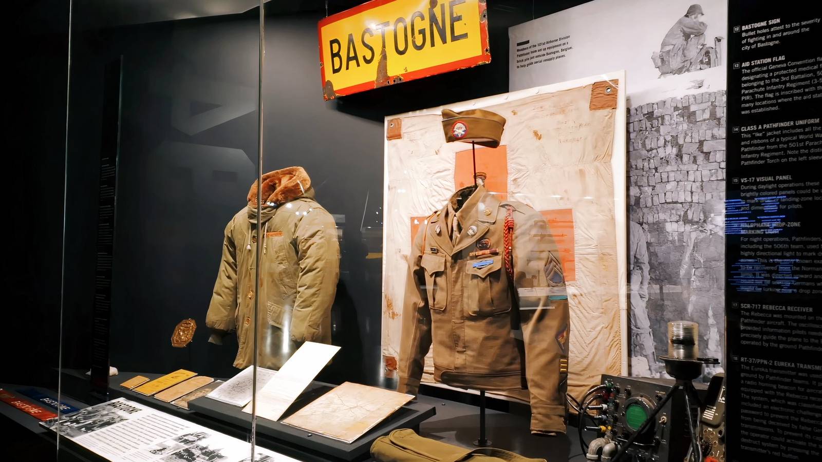 Focuses on Vertical Envelopment in D-Day History Focuses on Vertical Envelopment in D-Day History