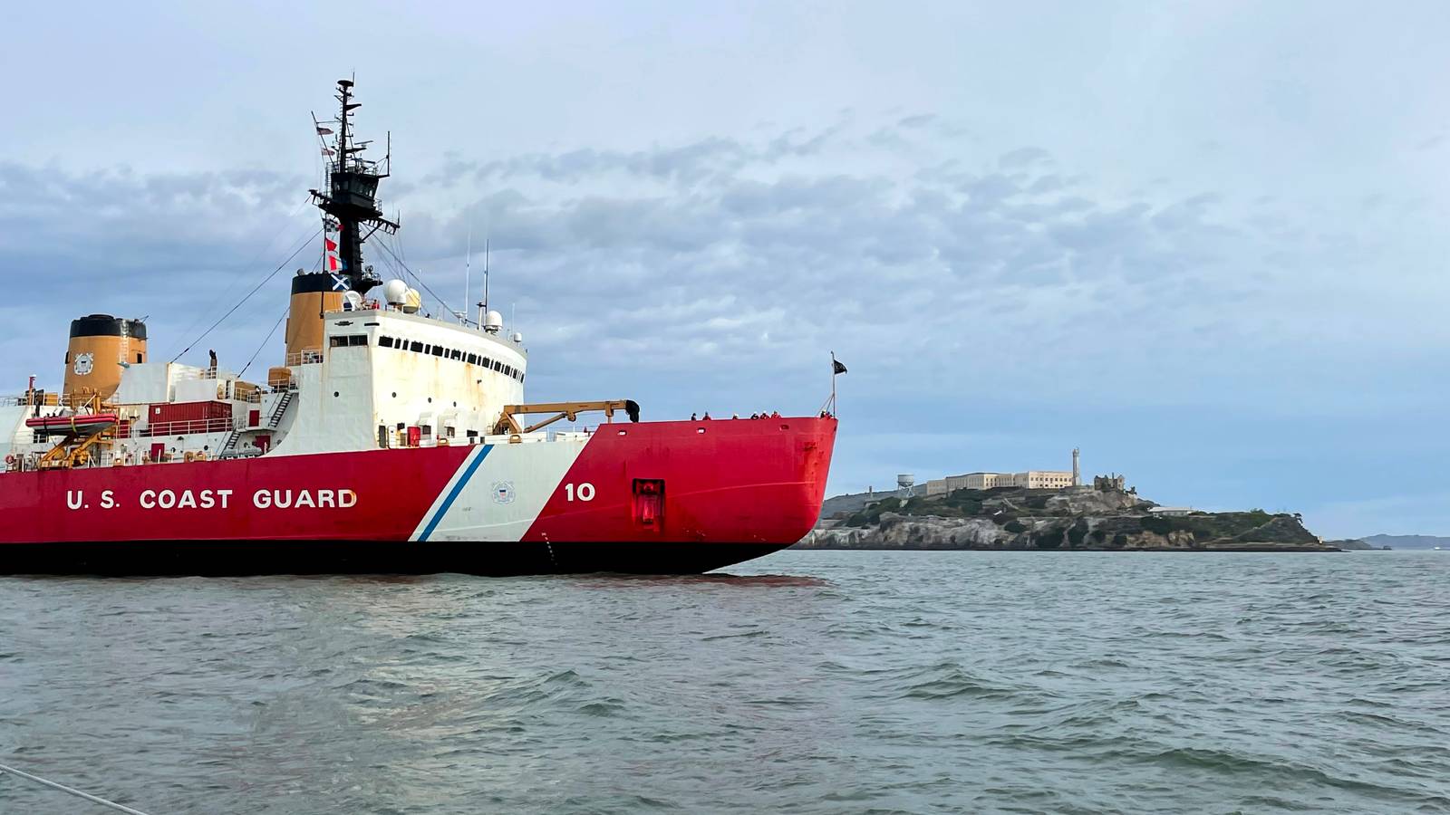 1 Dead, Coast Guard Searches for 3 Missing After 20-Passenger Boat Capsizes 1 Dead, Coast Guard Searches for 3 Missing After 20-Passenger Boat Capsizes