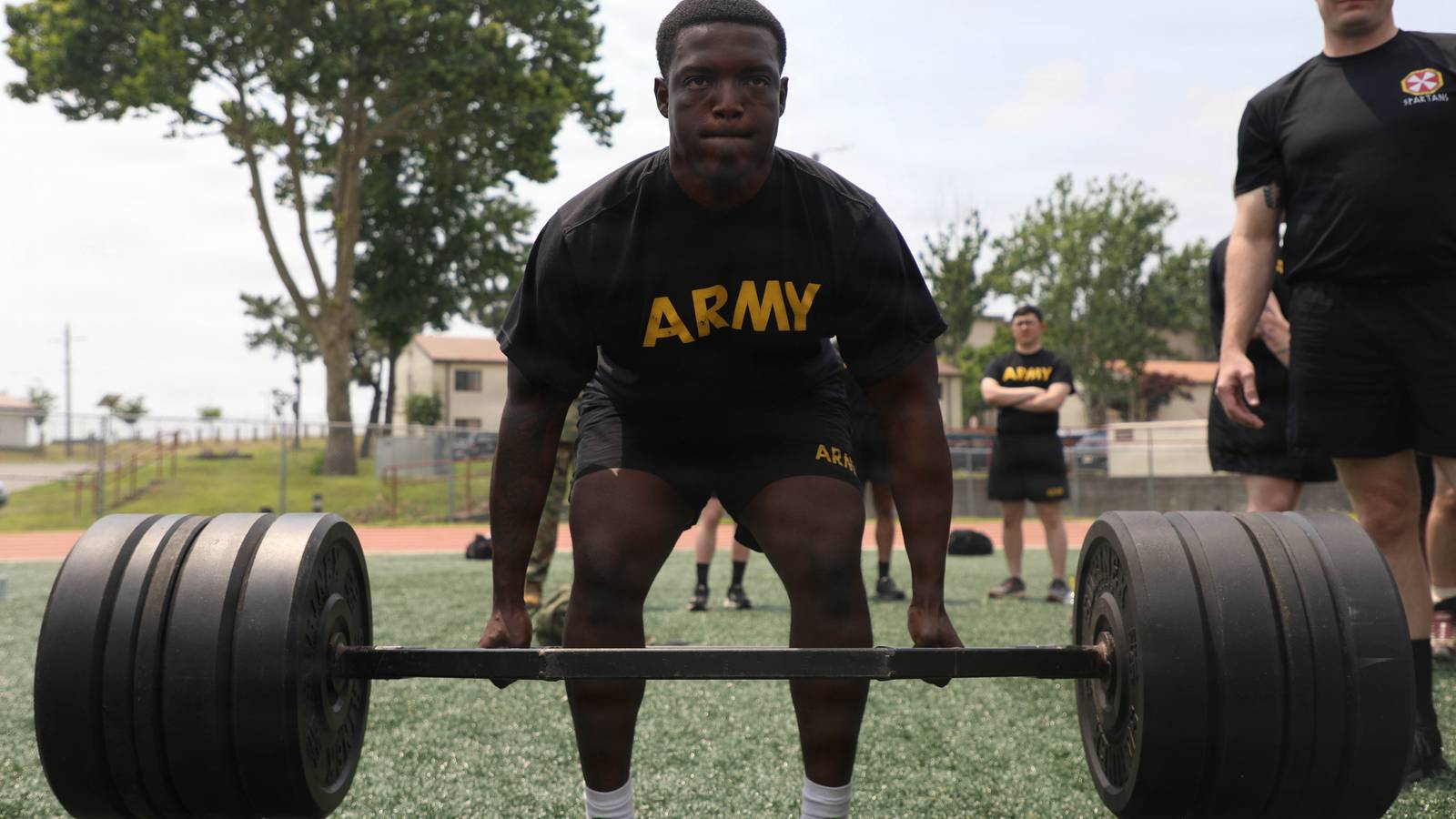 Army Soldiers Have 90 Days to Get Measured Under New Height-Weight Rules Army Soldiers Have 90 Days to Get Measured Under New Height-Weight Rules