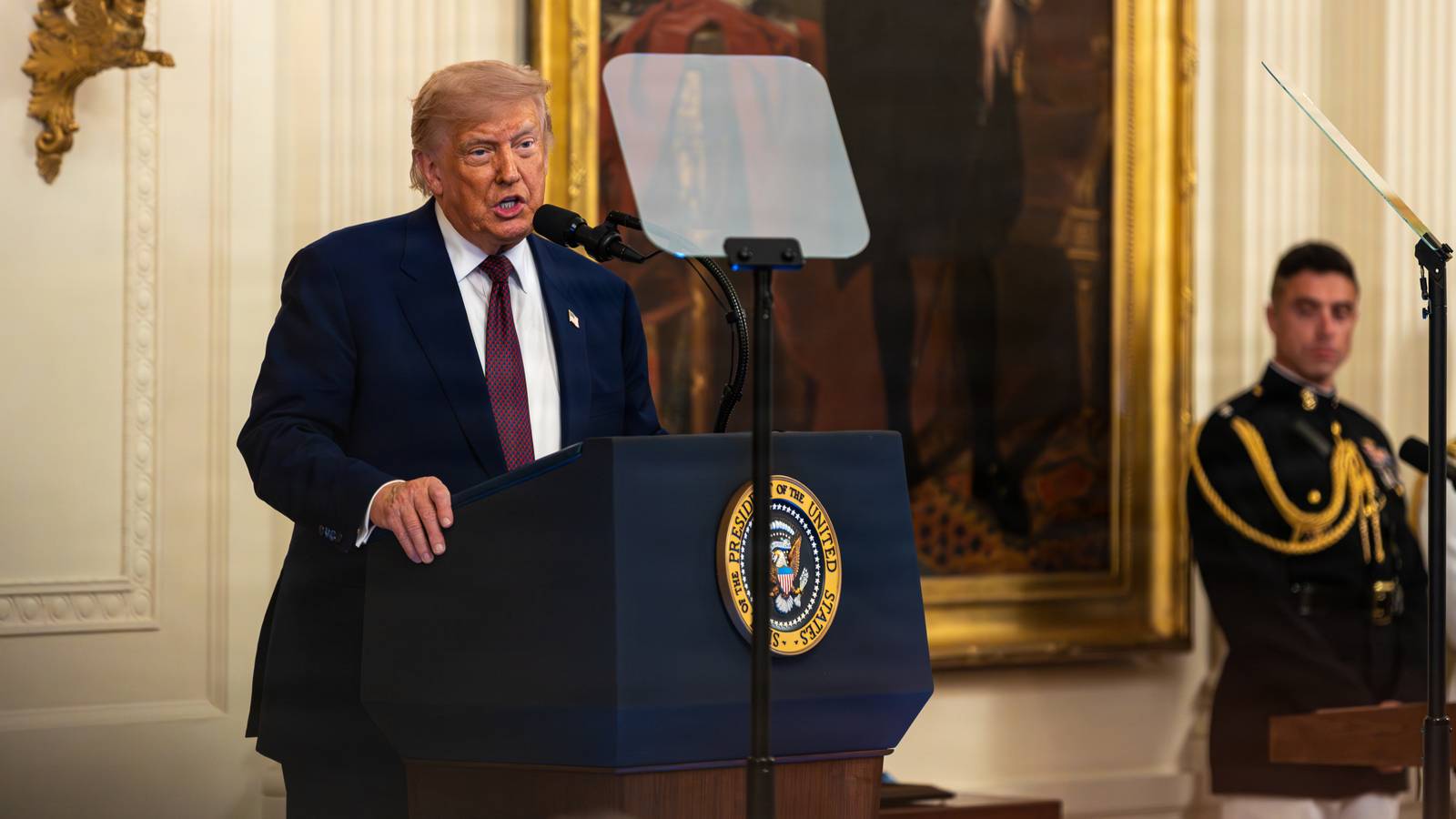 Trump Praises 'Strongest, Most Powerful Military' Amid 2026 Election Warning