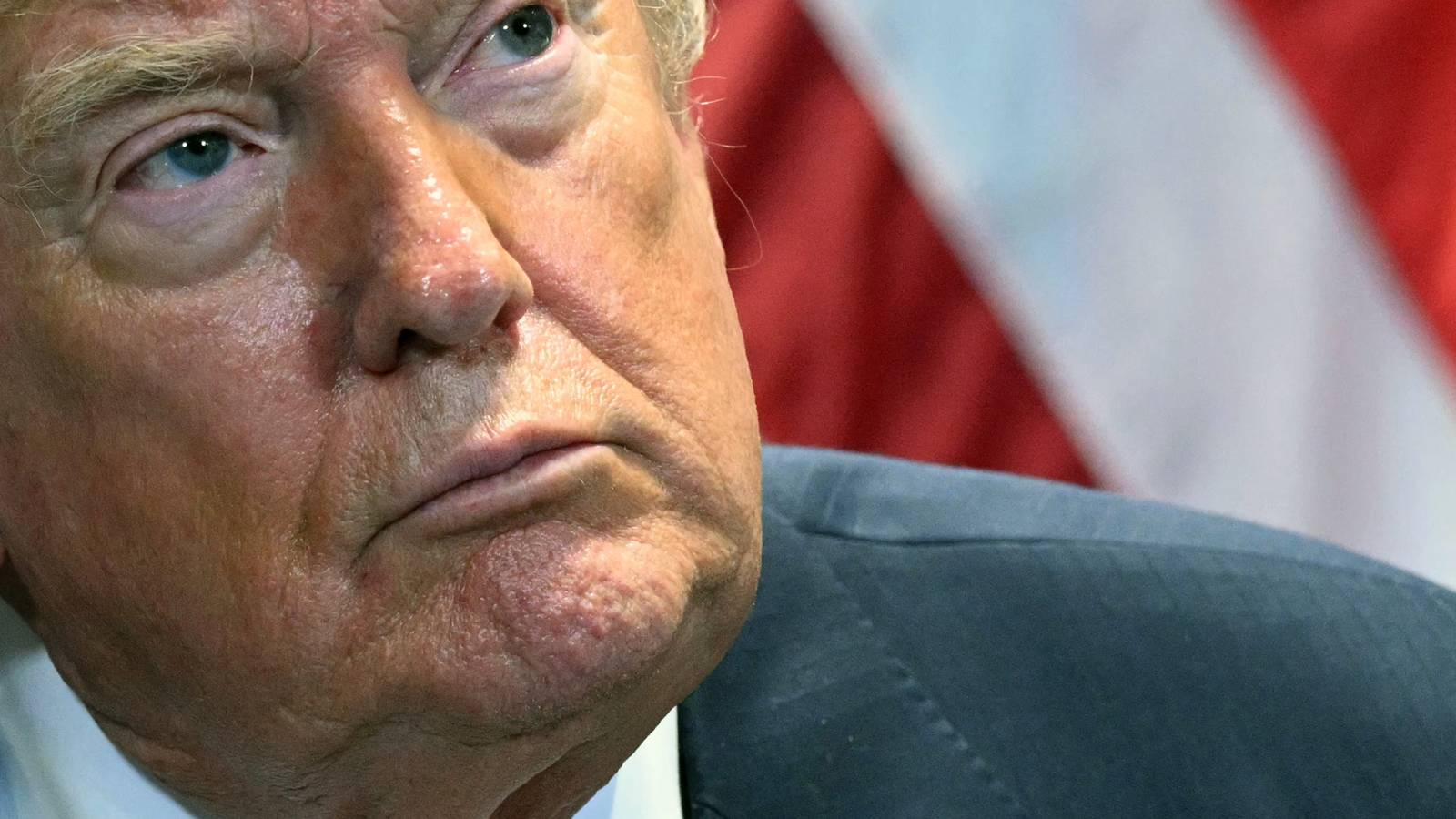 Trump Says US May Strike Iran Again, Threatens New Blockade