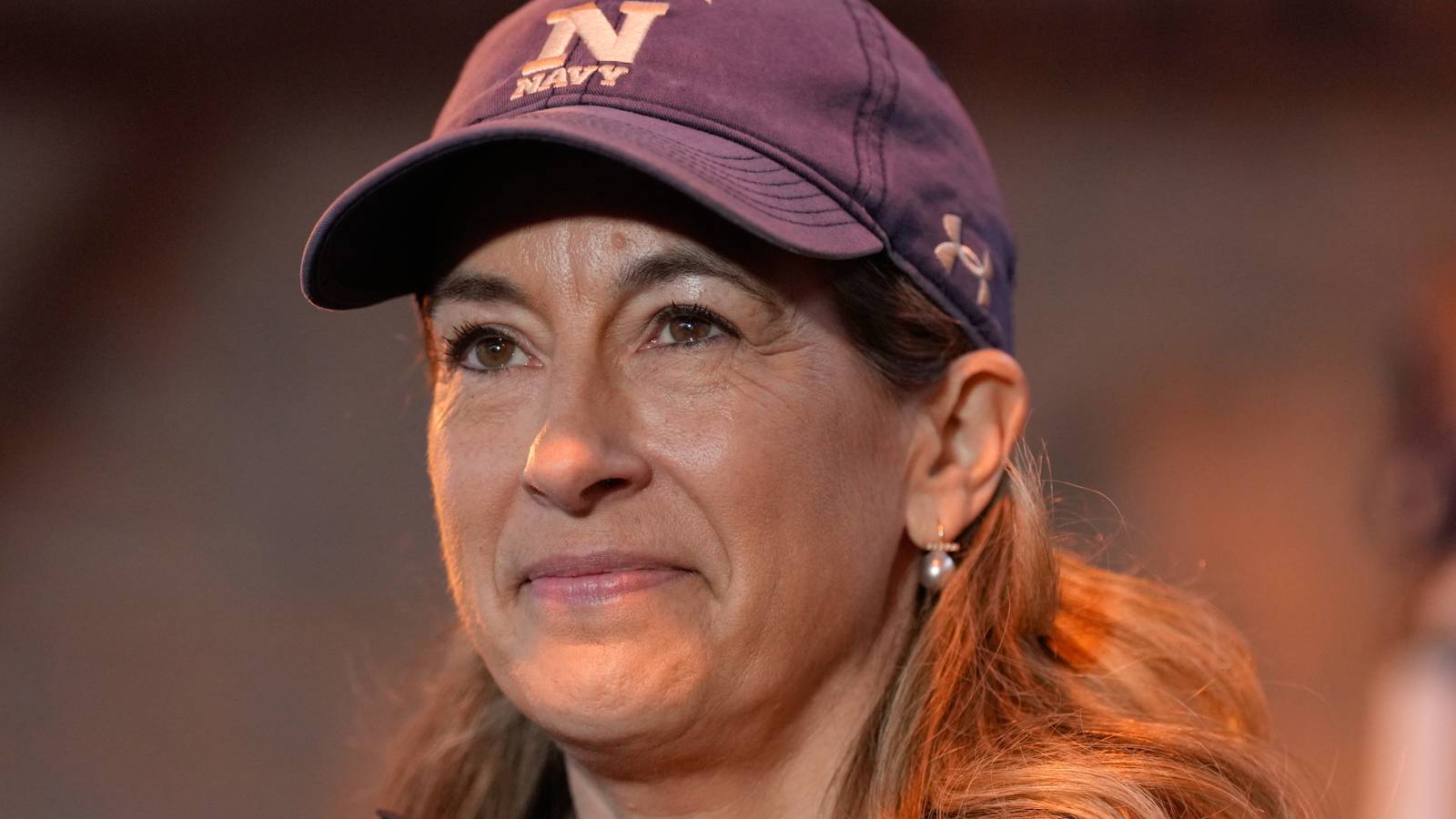 Veterans Running for Congress Get Political Push From Governor, Also a Veteran